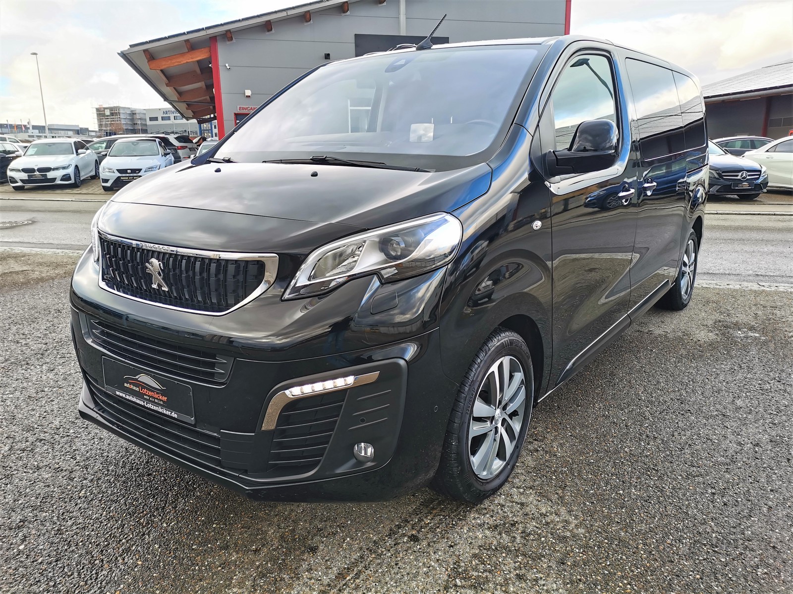 Peugeot Traveller Blue HDI 150 L2 Business VIP 7-Sitzer |1.Hd