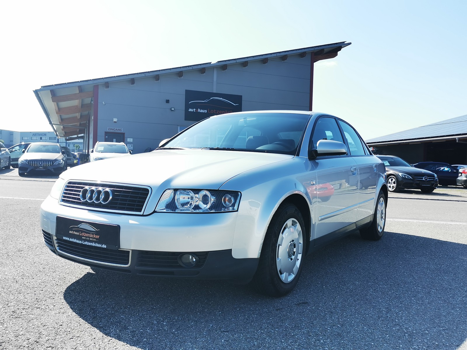 Audi A4 2.0 2.HAND|KLIMAAUT|SEHR-GEPFLEGT