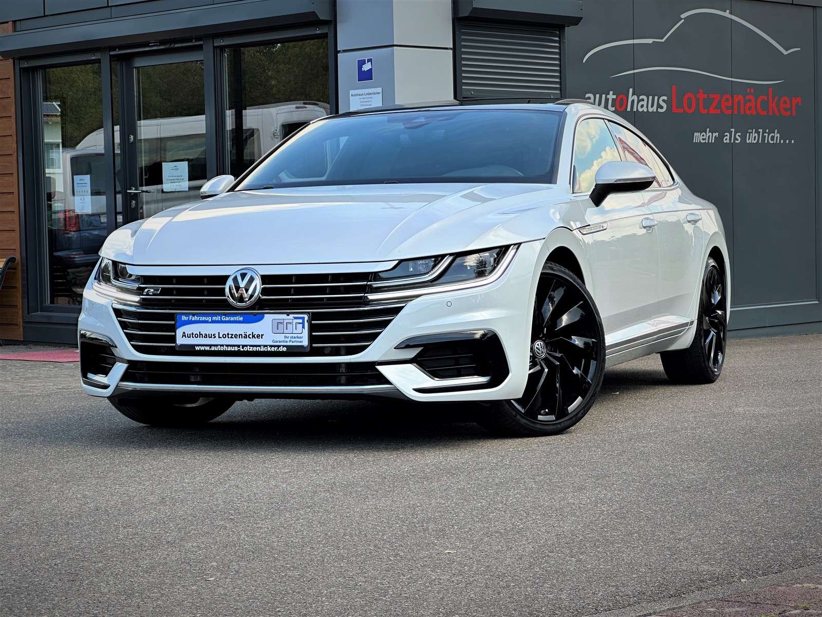 Volkswagen Arteon 2.0 TSI R-Line DSG LED|ACC|KEYLESS|LEDER|DAB