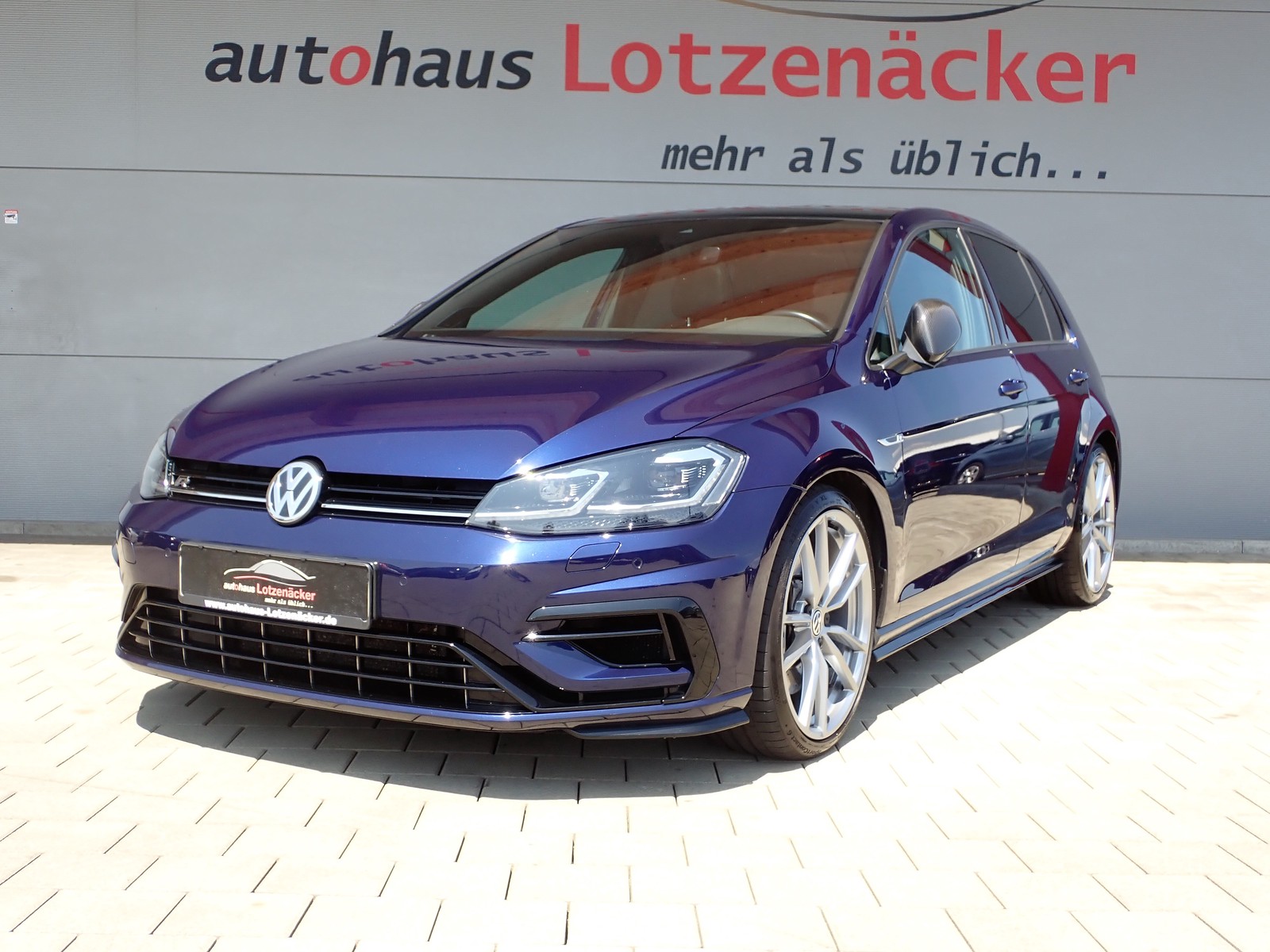 Volkswagen Golf VII R 4Motion ACC|LEDER|KEY|DCC|PANO|DYNAUDIO