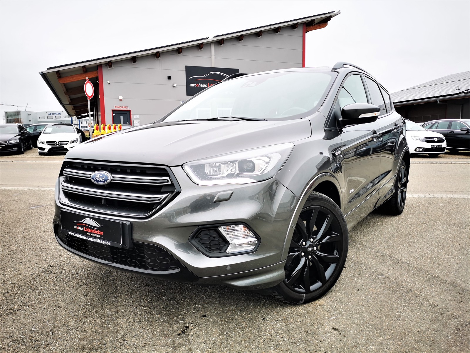 Ford Kuga ST-Line 4X4 2.HAND|ACC|KEYLESS|NAVI|PANO|SHZ|BI-XEN
