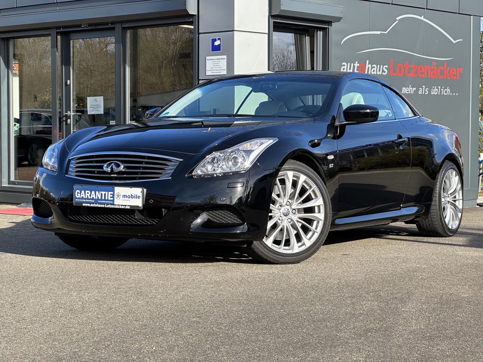 Infiniti Q60 G37 V6 Aut. Cabr "Traum" SH bei Infiniti