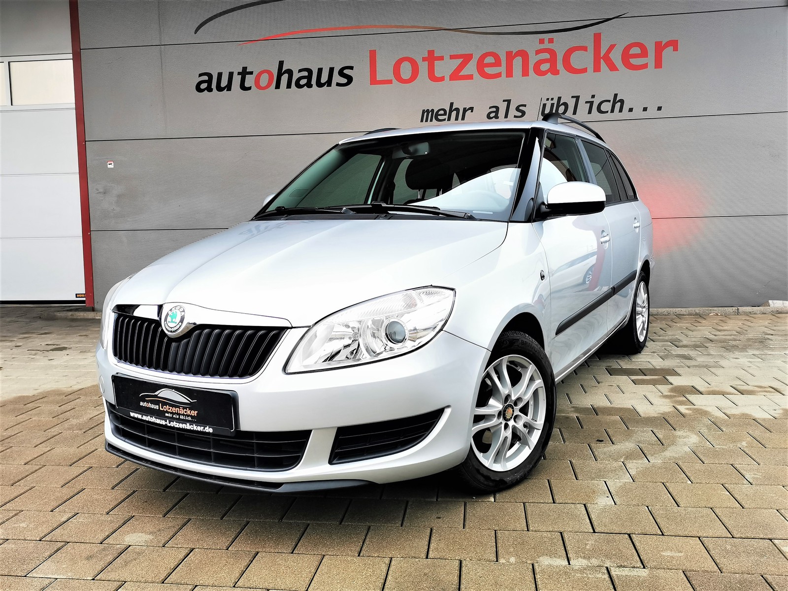 Skoda Fabia 1.6 TDI Combi Ambiente AHK|KLIMA|TEMP|TÜV NEU