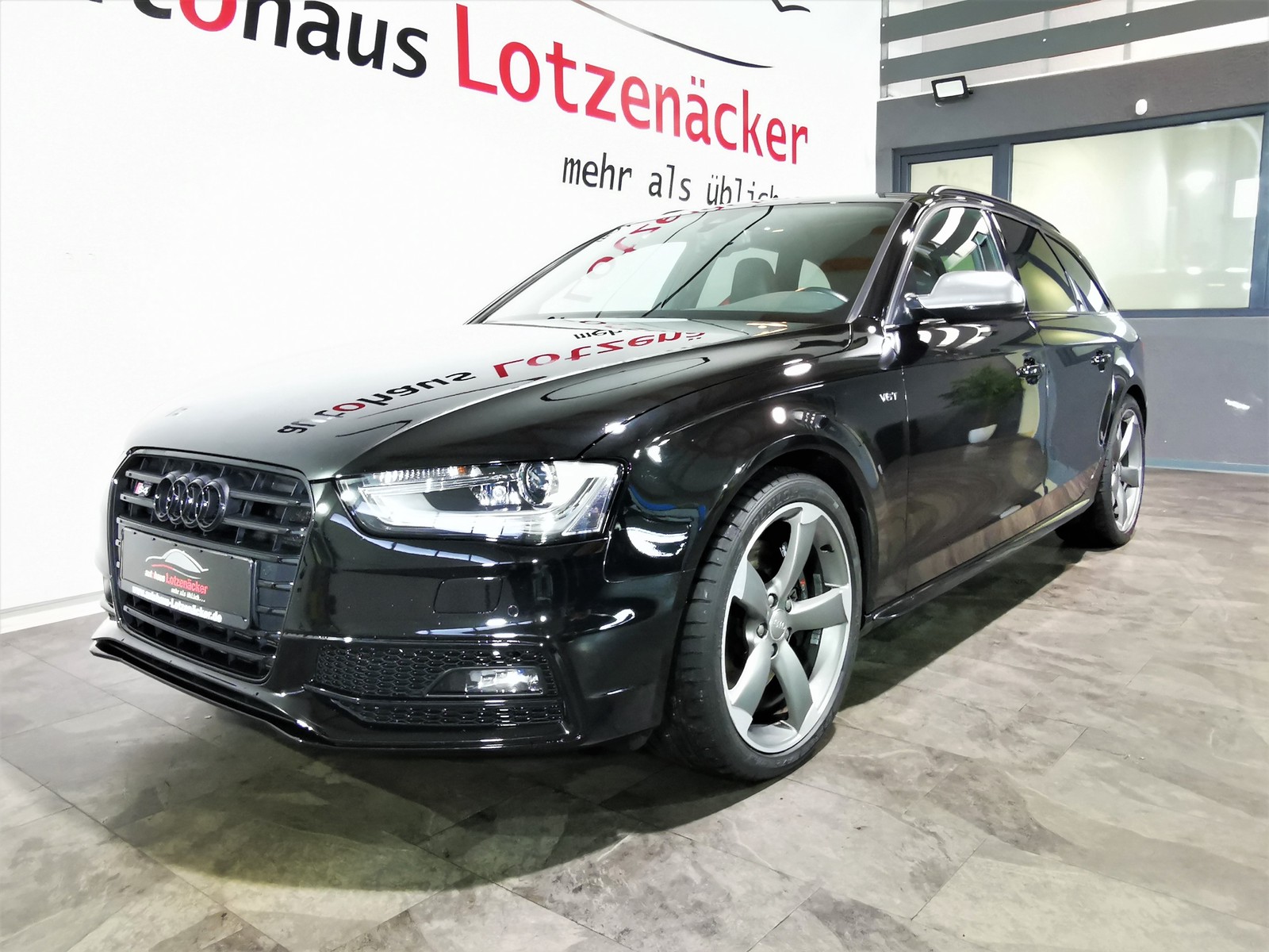 Audi S4 Avant 3.0 TFSI quattro|AHK|ACC|MAGNETIC|STANDH|PANO|B&O|STANDHEIZUNG