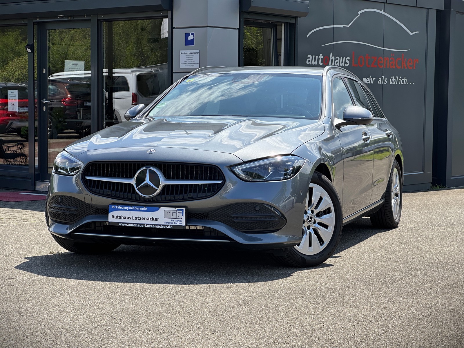Mercedes-Benz C 200 T 9-G Autom MBUX