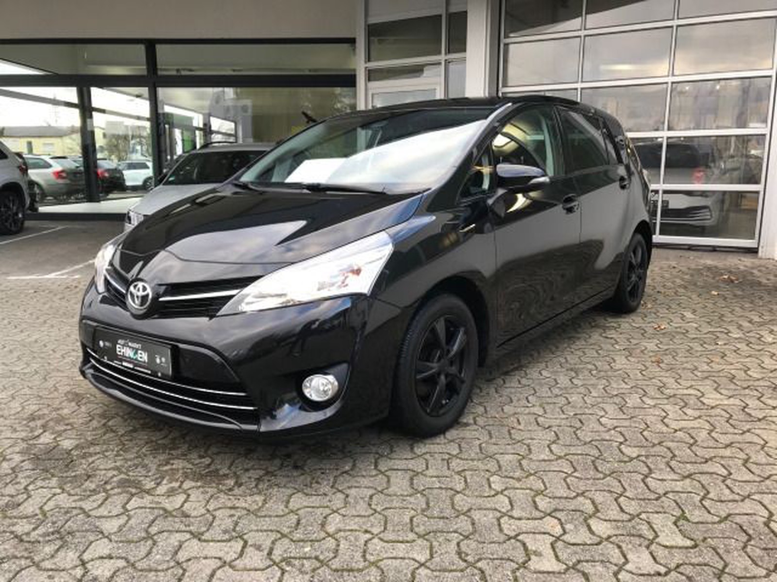 Toyota Verso 1.6 D-4D DPF Comfort, AHK, PDC, Alu, ....