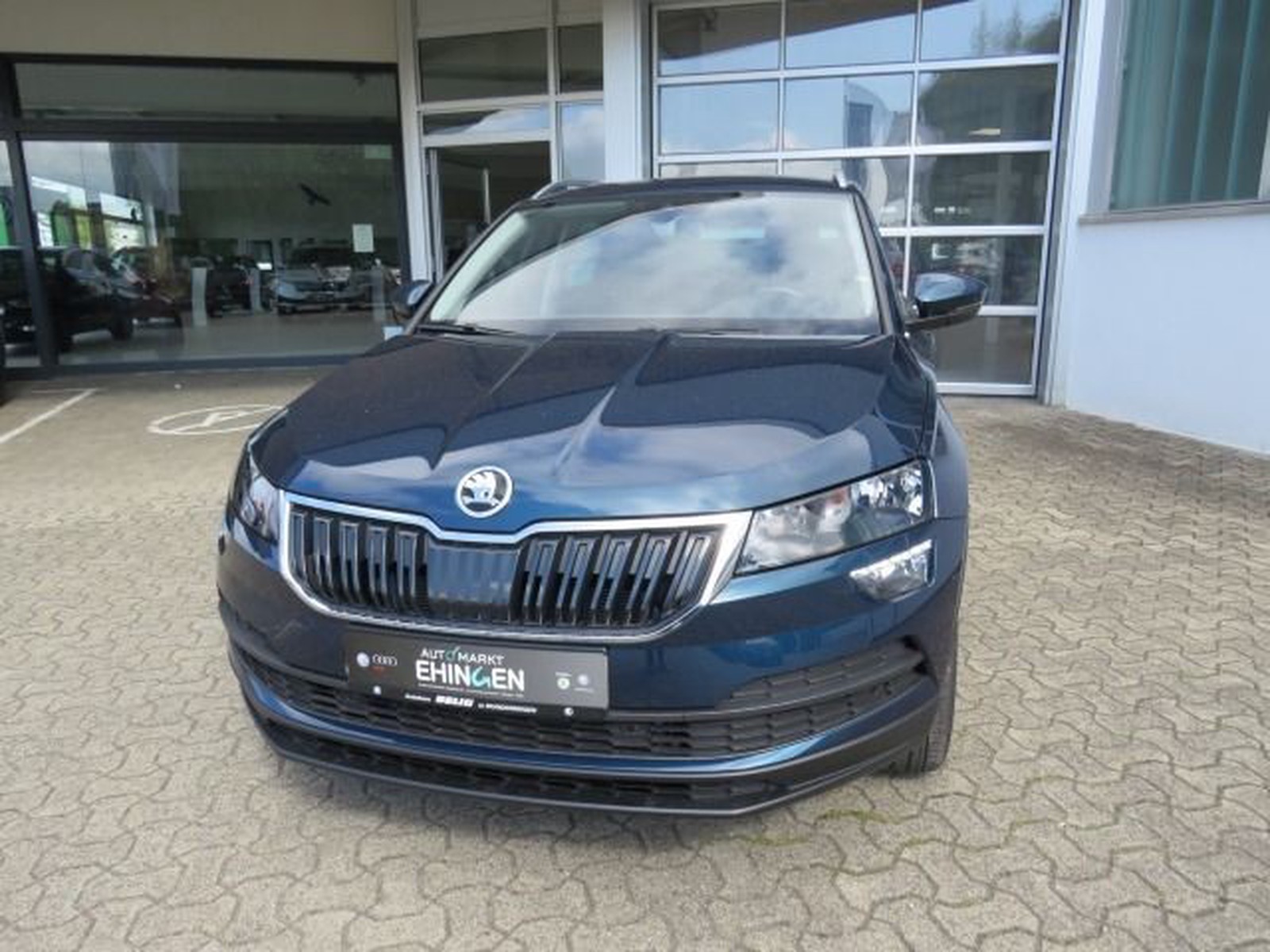 Skoda Karoq 1.5 TSI DSG Style, Alu, PDC, Alcantara, eHeckkl., ...