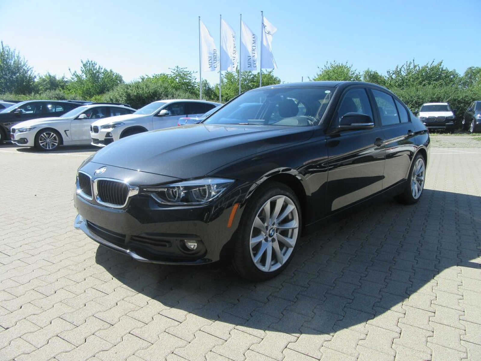 Бмв 320i xdrive характеристики