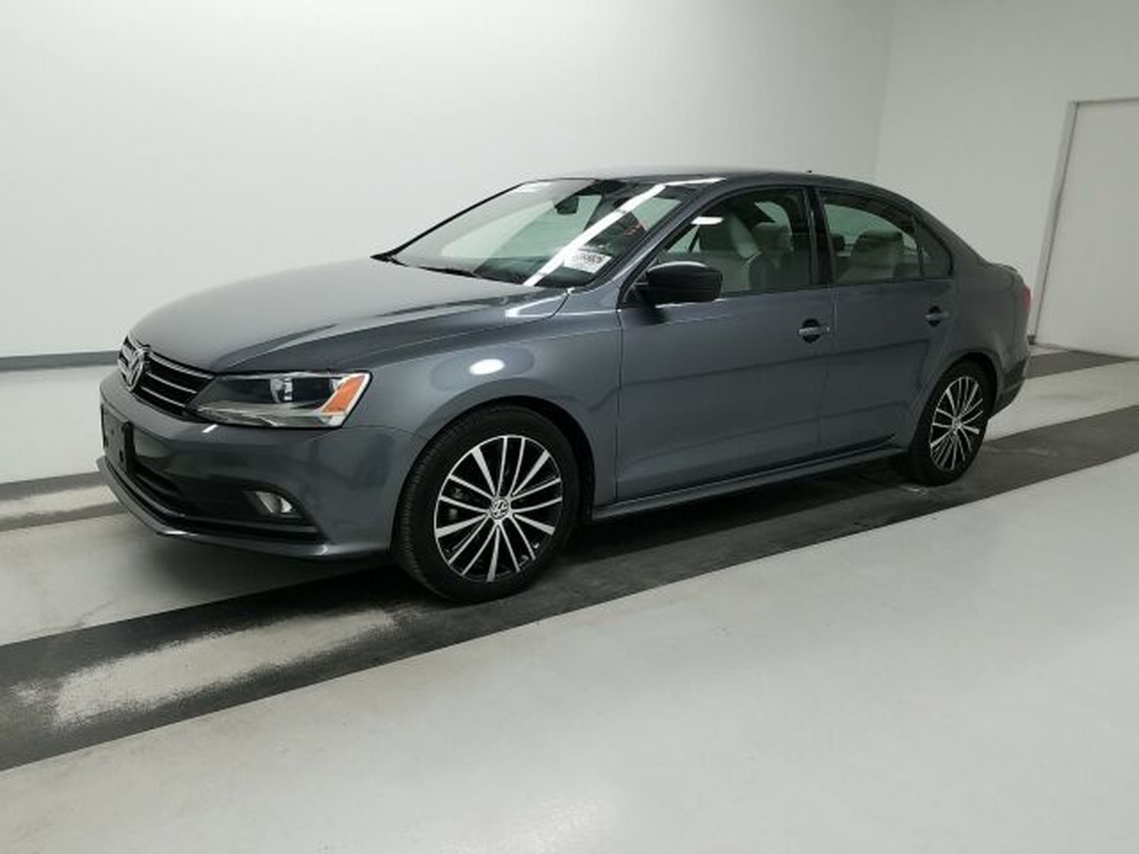 Volkswagen jetta sport