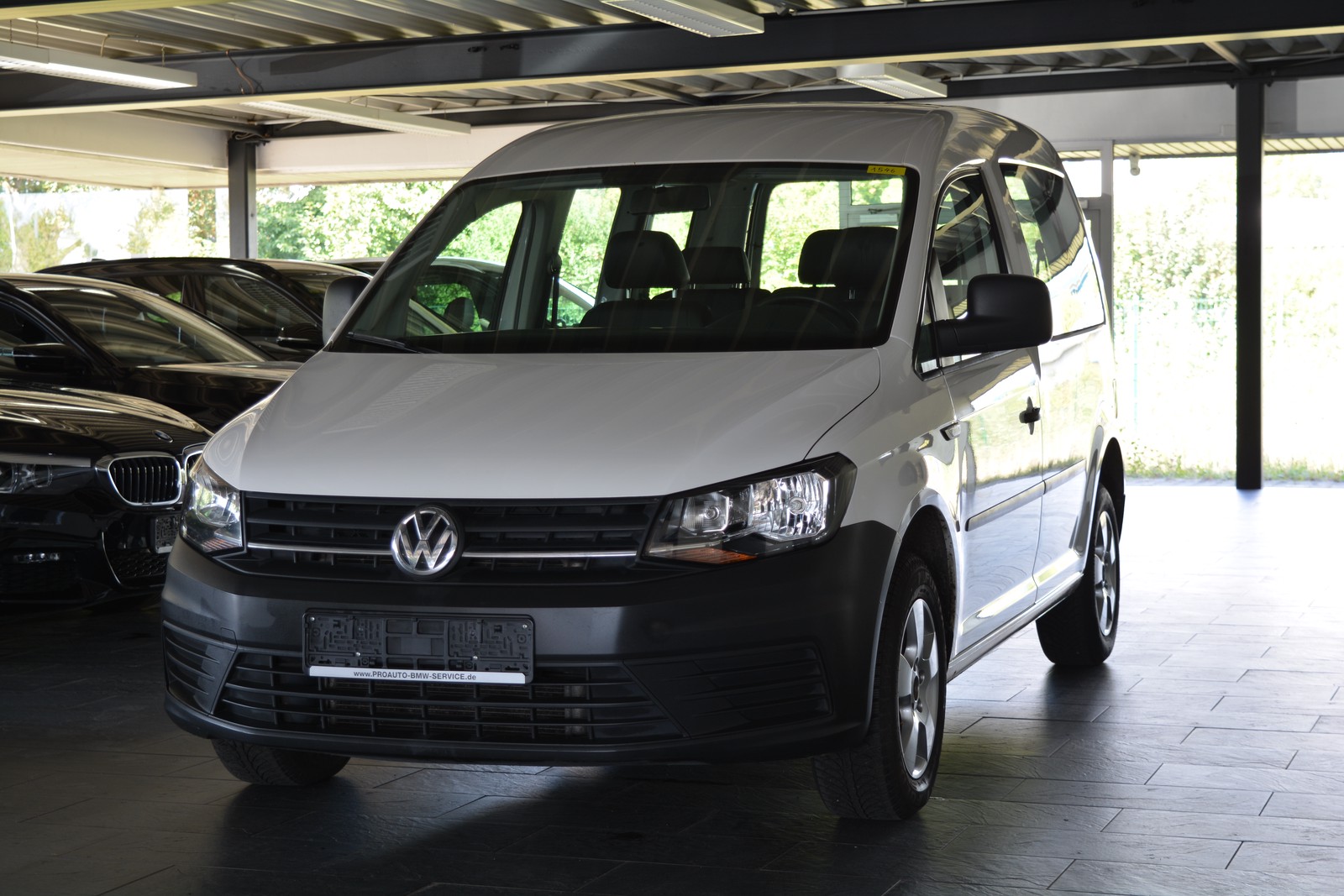 Volkswagen Caddy 2.0 TDI AHK/KLIMA/COMPOSITION AUDIO