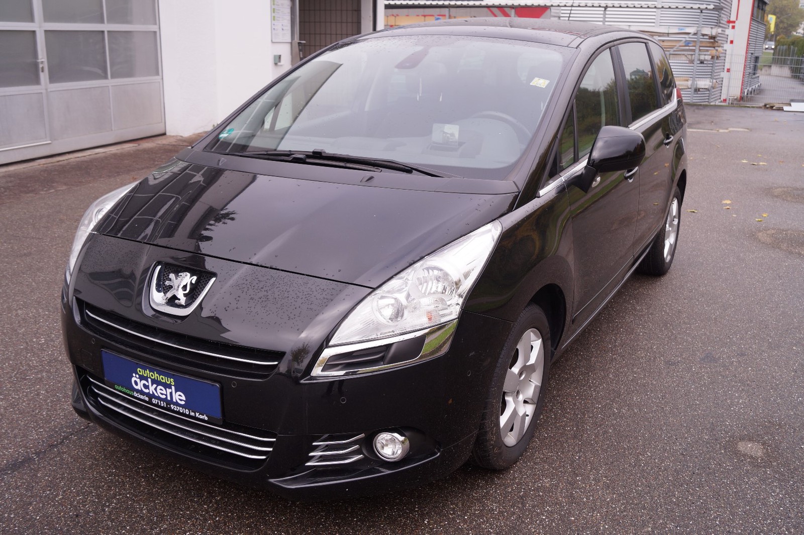 Peugeot 5008 active