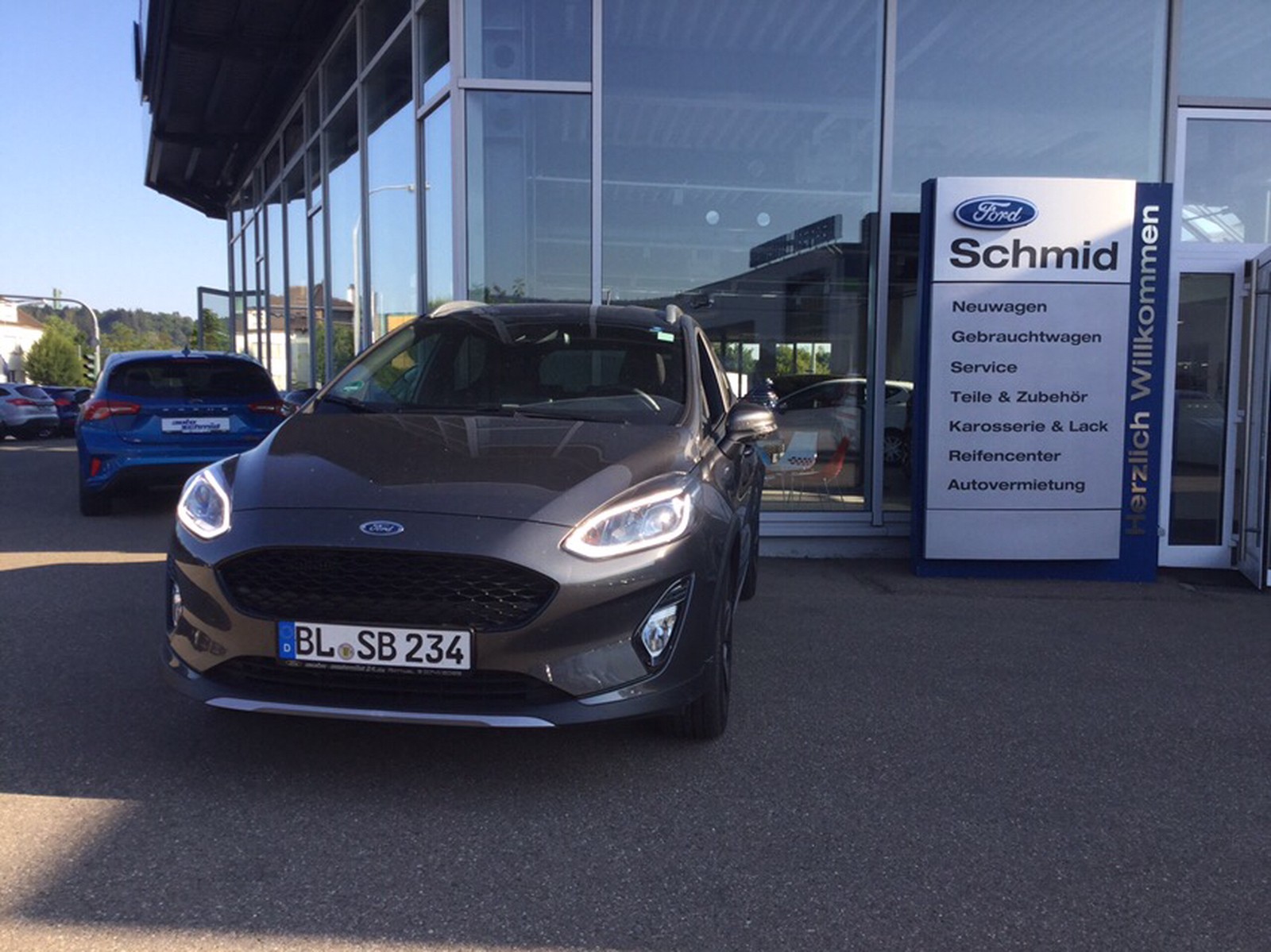 Ford Fiesta Active B&O + Winterpaket + Navi