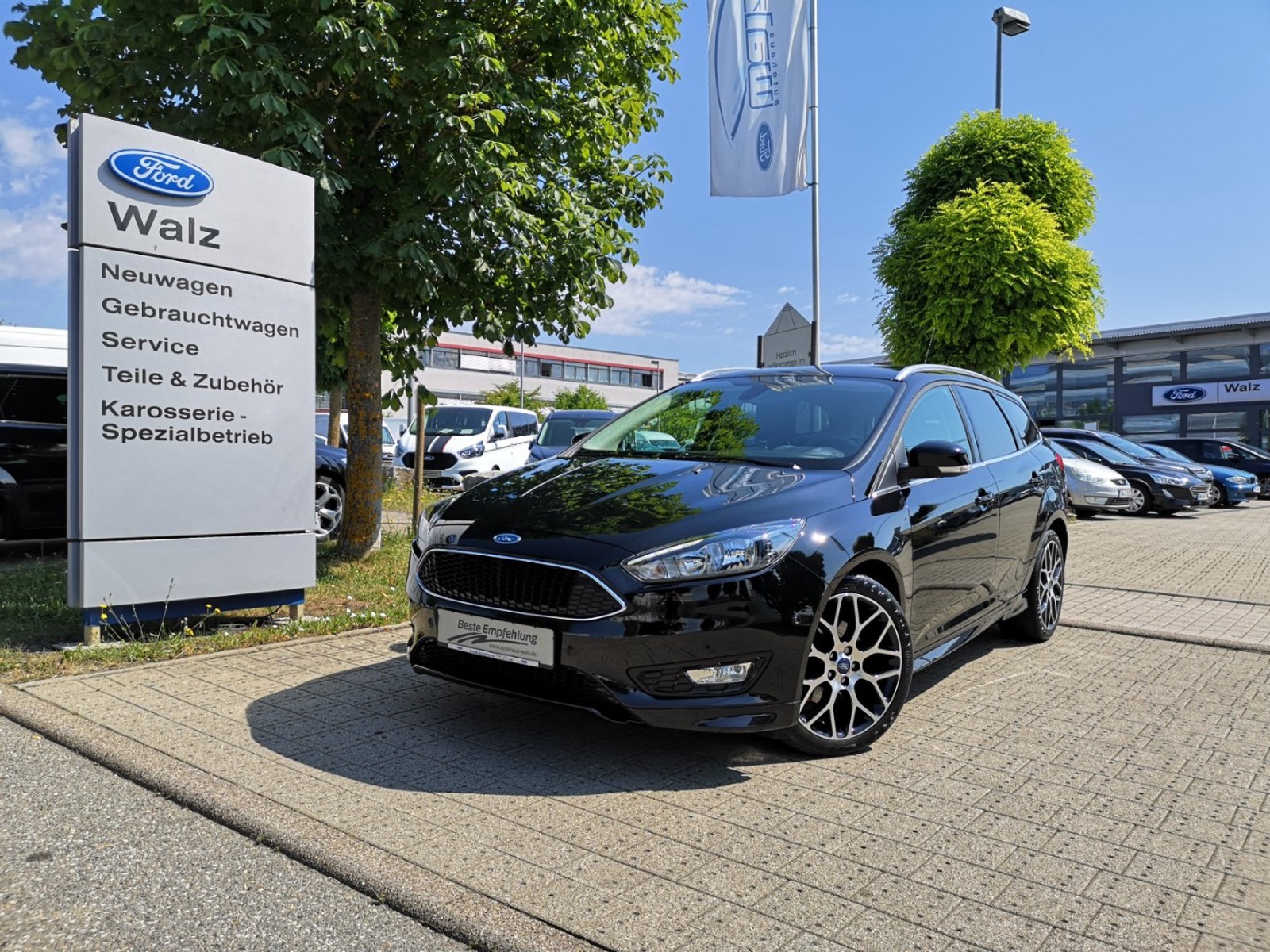 Ford Focus Turnier Titanium Gebraucht Kaufen In Nagold Preis 13490 Eur Int Nr 51542 Verkauft