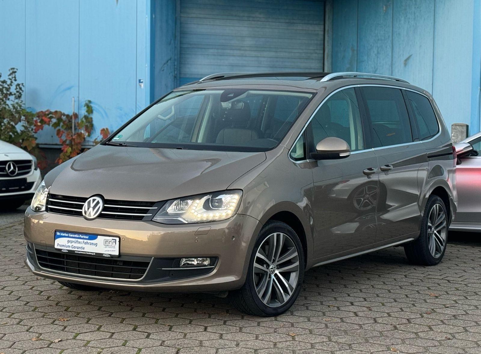 Volkswagen Sharan 2.0 TDI Highline BMT*7-SITZER*PANO*AHK*F1