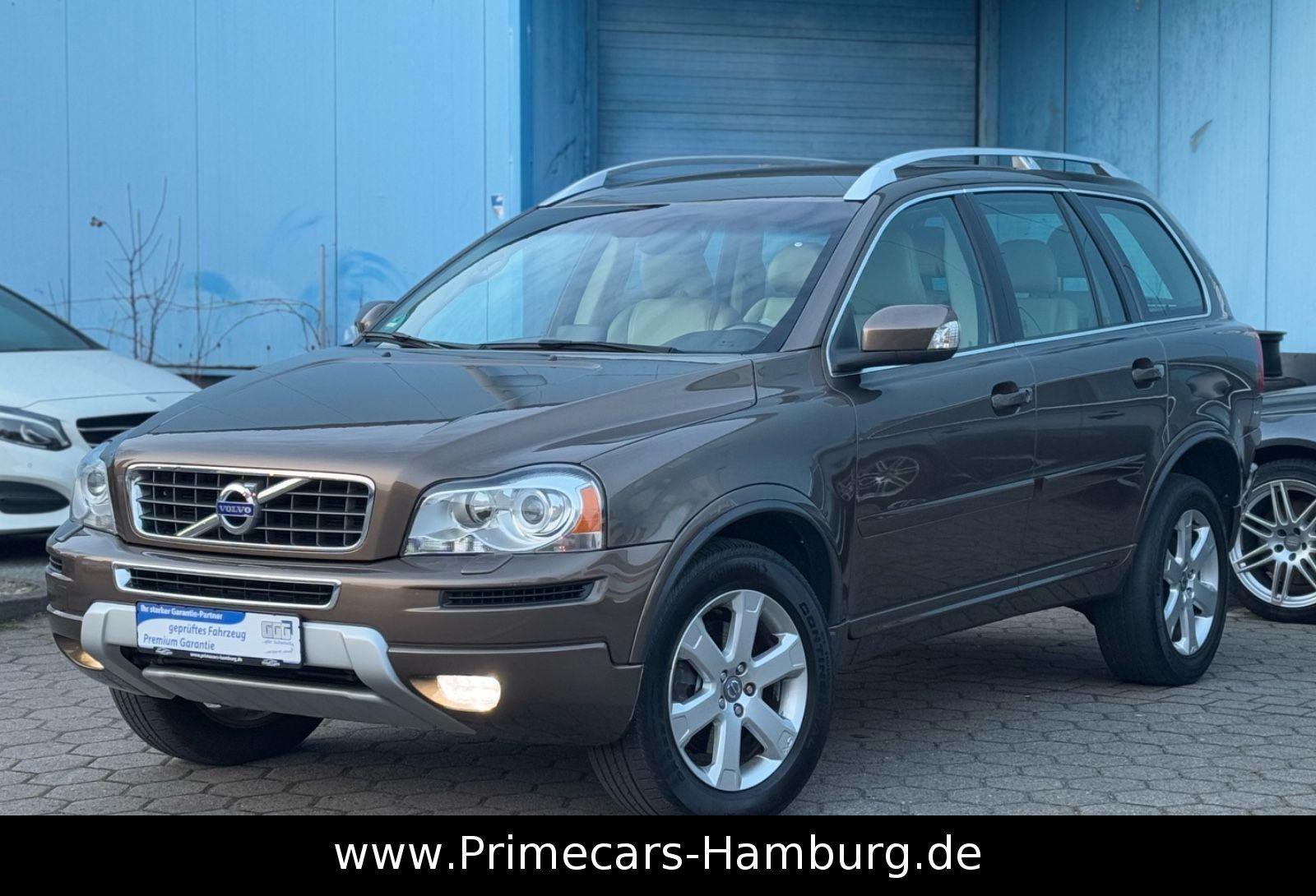 Volvo XC90 D5 Momentum GearTronic*7-SITZER*1-HAND*XENO