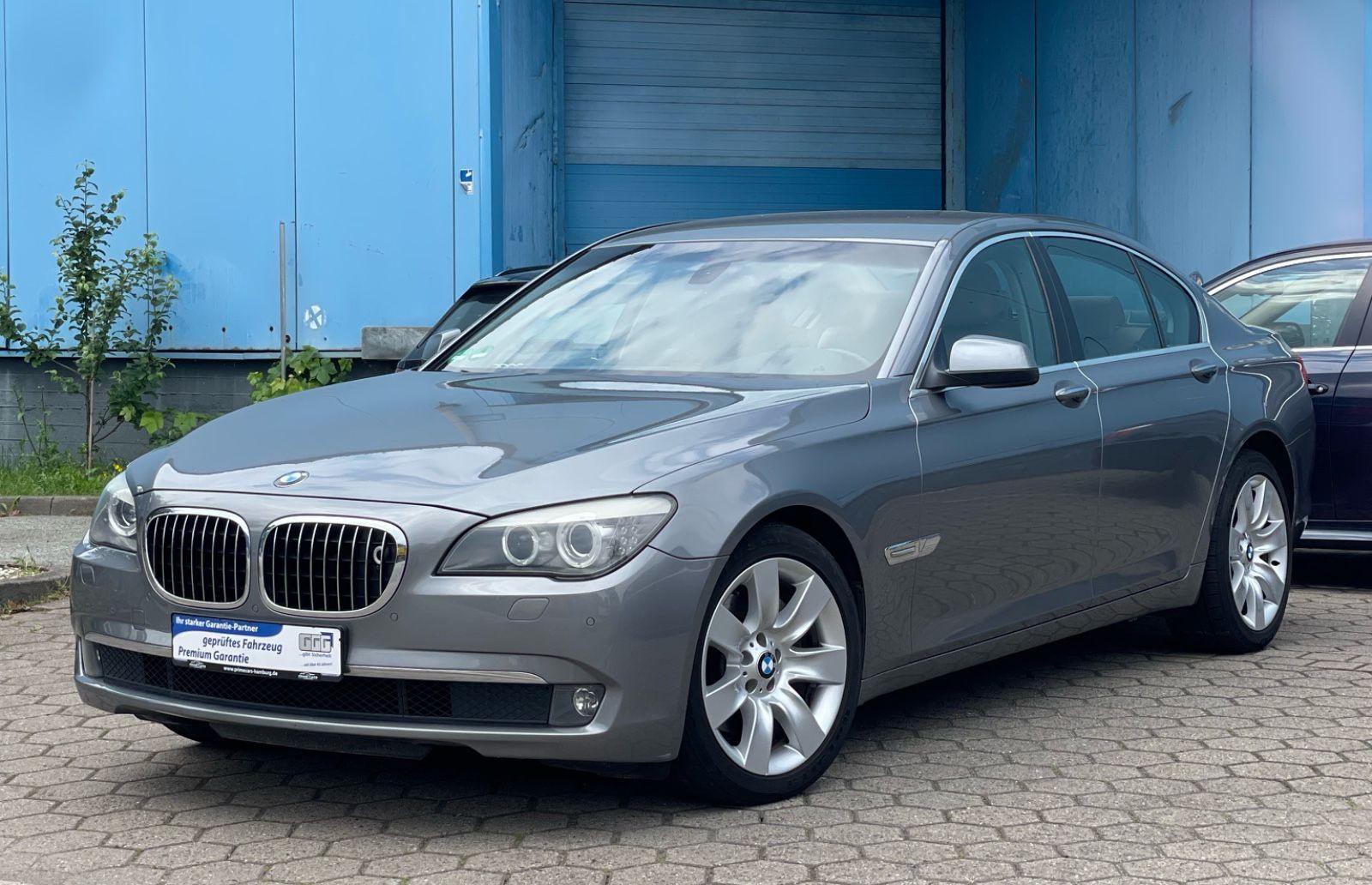 BMW 730