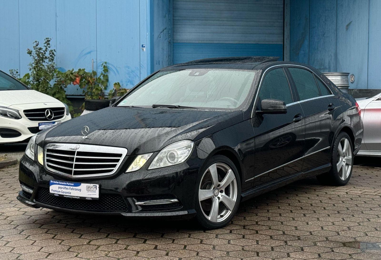 Mercedes-Benz E 300 CDI AMG-PAKET*PANO*STANDHZG*BI-XENON*H&K*