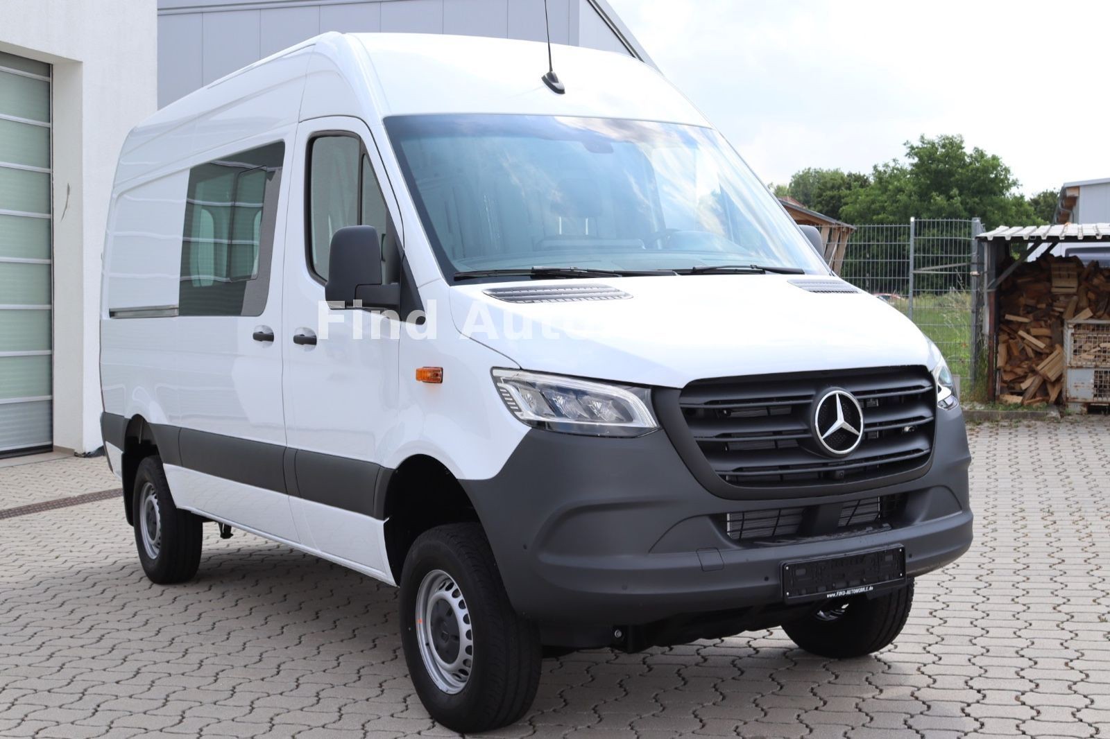 Mercedes-Benz Sprinter 319 CDI 4x4 ALLRAD *LED*AHK*MBUX*360KAM LED AHK MBUX 360KAM