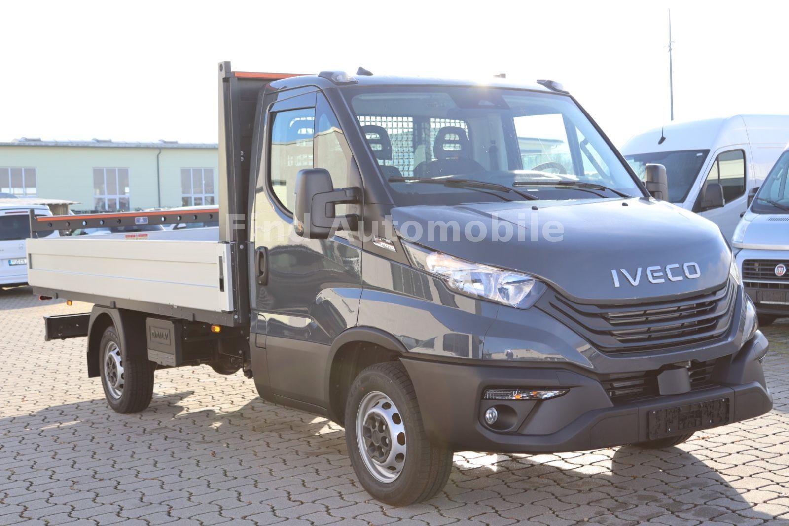 Iveco Daily 35S18HA PRITSCHE 3.0L 4100mm *3,5tAHK*KAM* 3,5tAHK KAM