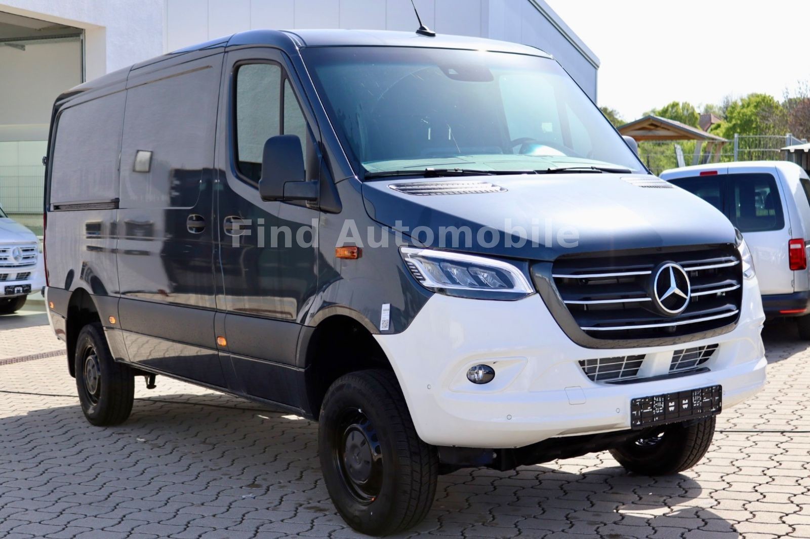 Mercedes-Benz Sprinter 319 CDI L2H1 ALLRAD*4x4*DISTRO*360*LED* ALLRAD 4x4 DISTRO 360 LED