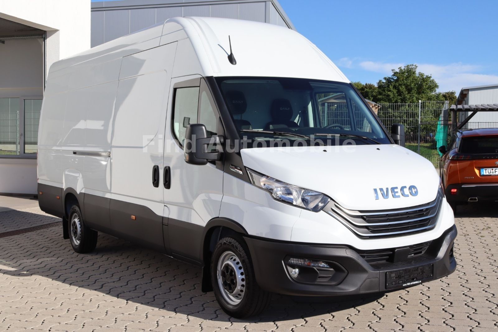 Iveco Daily 35S18HA V L4H3 18m3 *AUTOM*3,5TAHK*270TÜR* V AUTOM 3,5TAHK 270TÜR