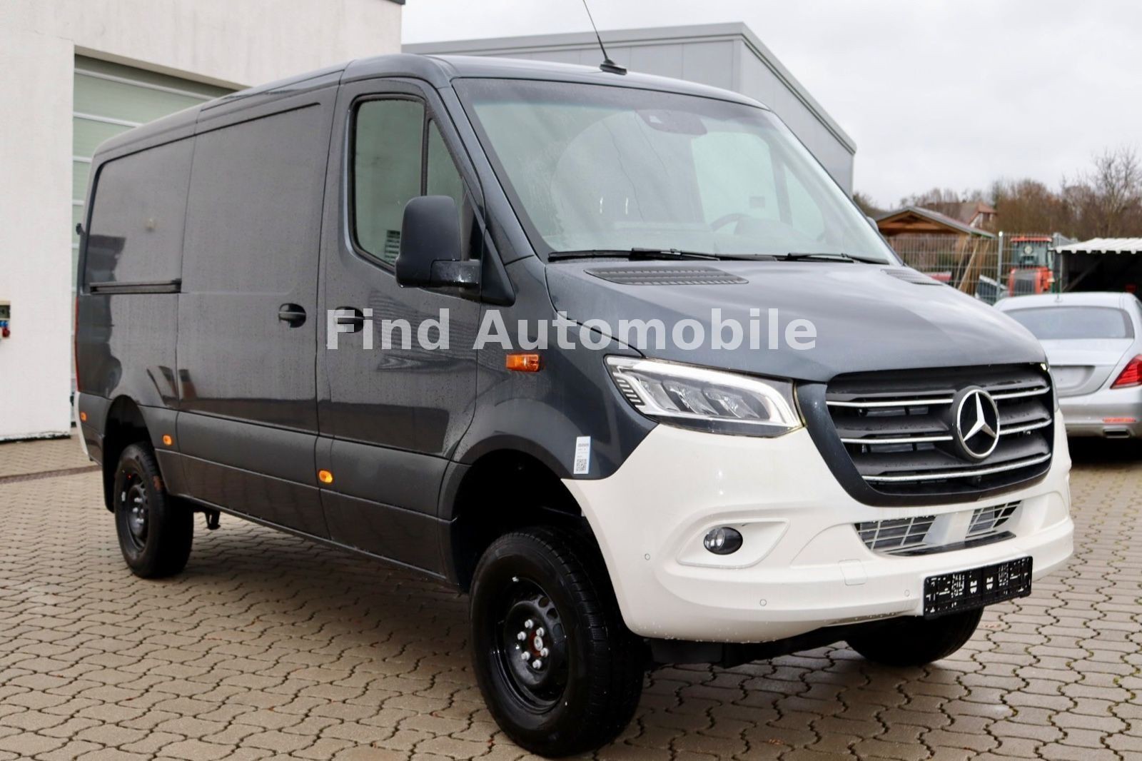 Mercedes-Benz Sprinter 319 CDI L2H1 ALLRAD*4x4*DISTRO*360*LED* ALLRAD 4x4 DISTRO 360 LED