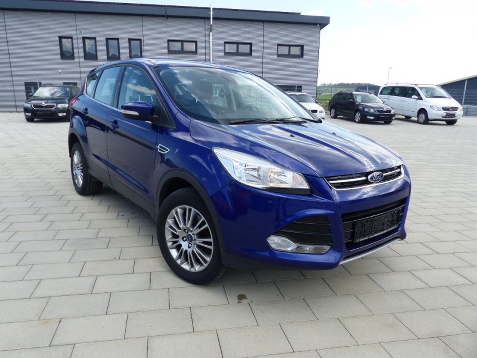 Ford Kuga 2 0 Tdci 4x4 Titanium Gebraucht Kupit V Zimmern Ob Rottweil Cena Eur Int Nr 28 Prodano