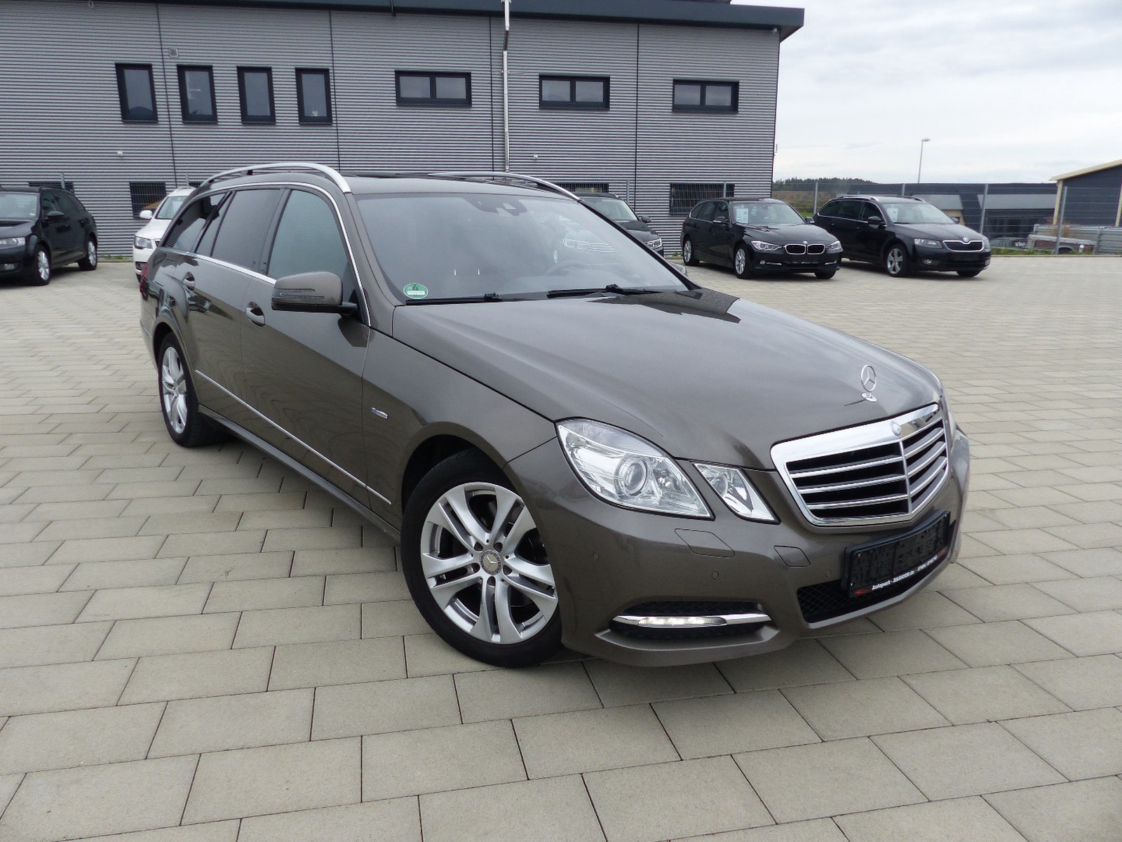 Mercedes Benz E 250 Avantgarde Steuerkette Neu Gebraucht Kaufen In Zimmern Ob Rottweil Preis Eur Int Nr 3551 Verkauft