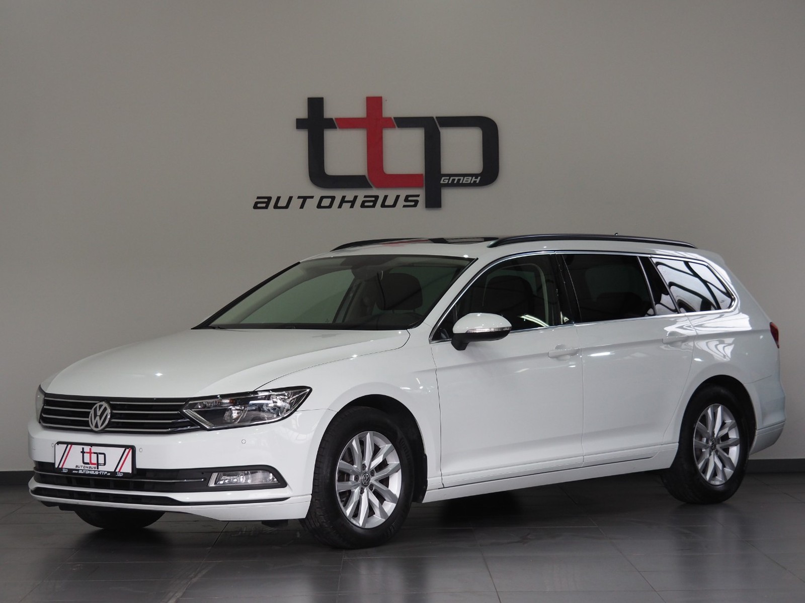 Volkswagen Passat Variant 1 4 Tsi Comfortline Pano Acc Gebraucht Kaufen In Heroldstatt Preis 140 Eur Int Nr T540 Verkauft