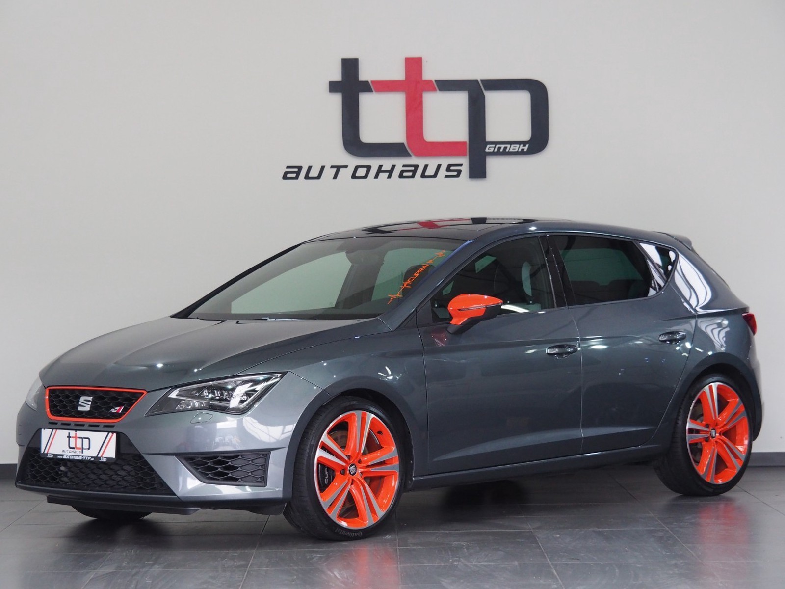 Seat Leon Cupra 290 Led Teilleder Panorama R Kamera Gebraucht Kaufen In Heroldstatt Preis Eur Int Nr 1748 Verkauft