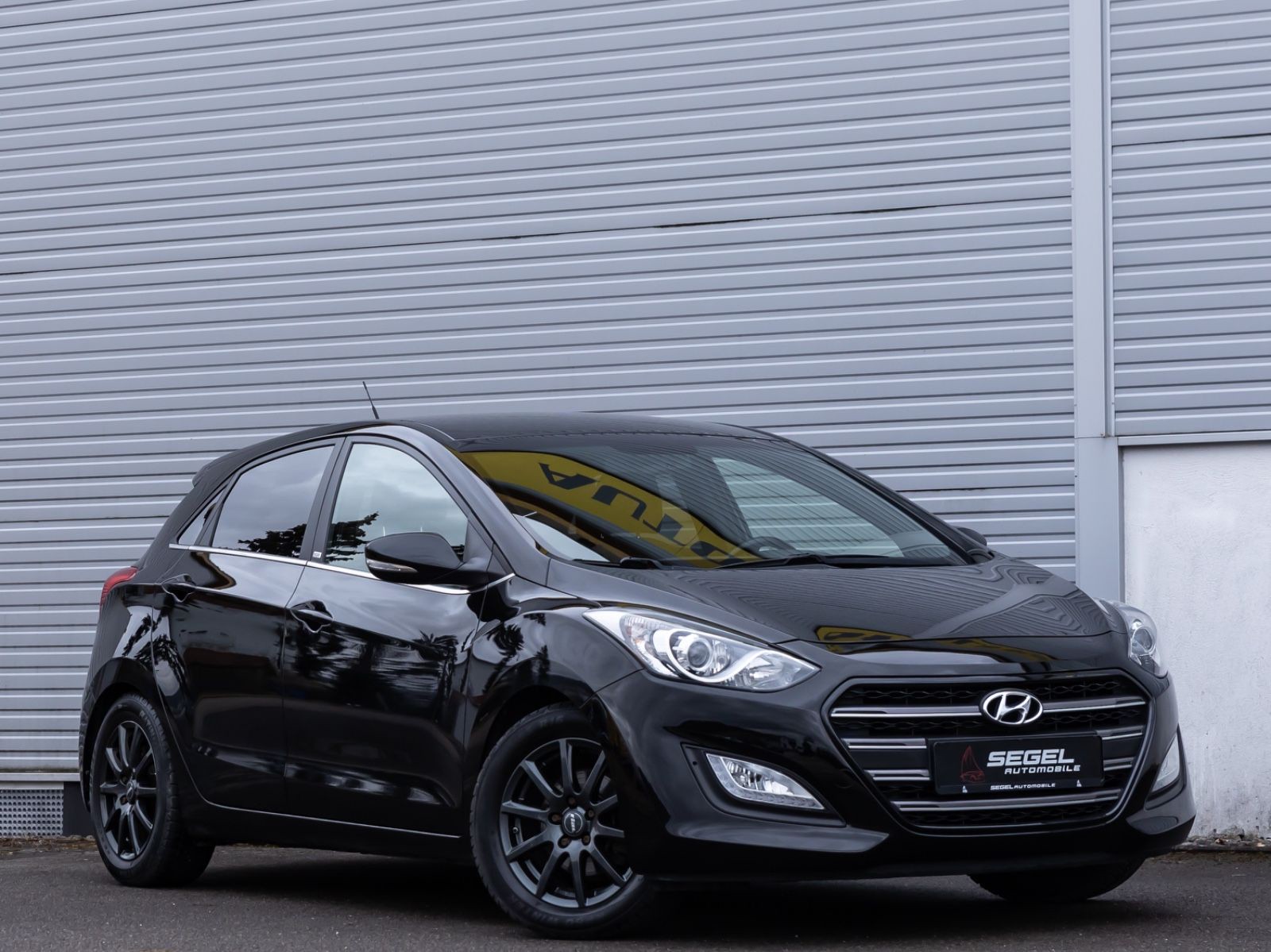 Hyundai i30 blue Passion*SHZ*PDC*XENON*