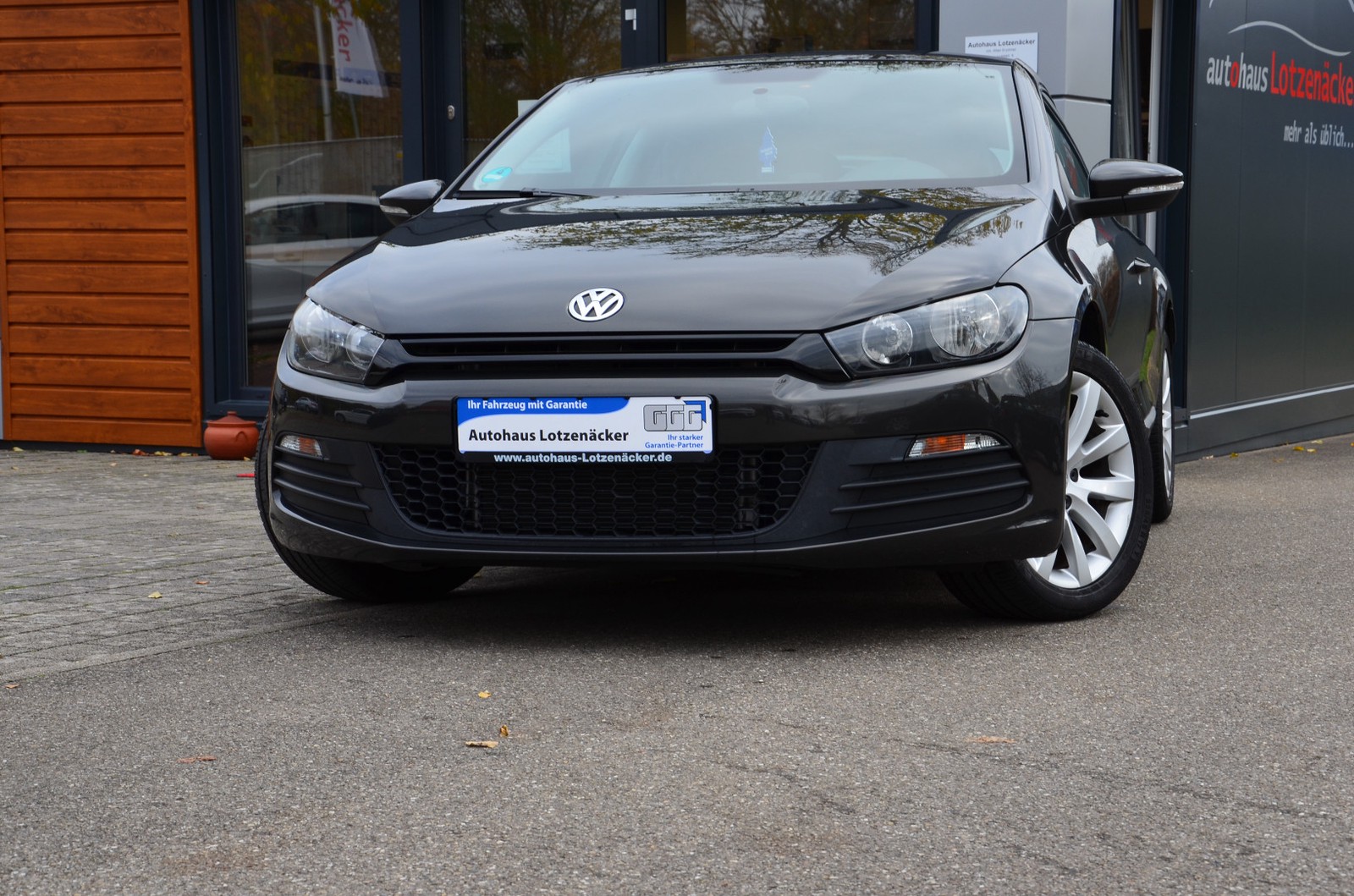 Volkswagen Scirocco 1.4 TSI 1.Hand | uffr.