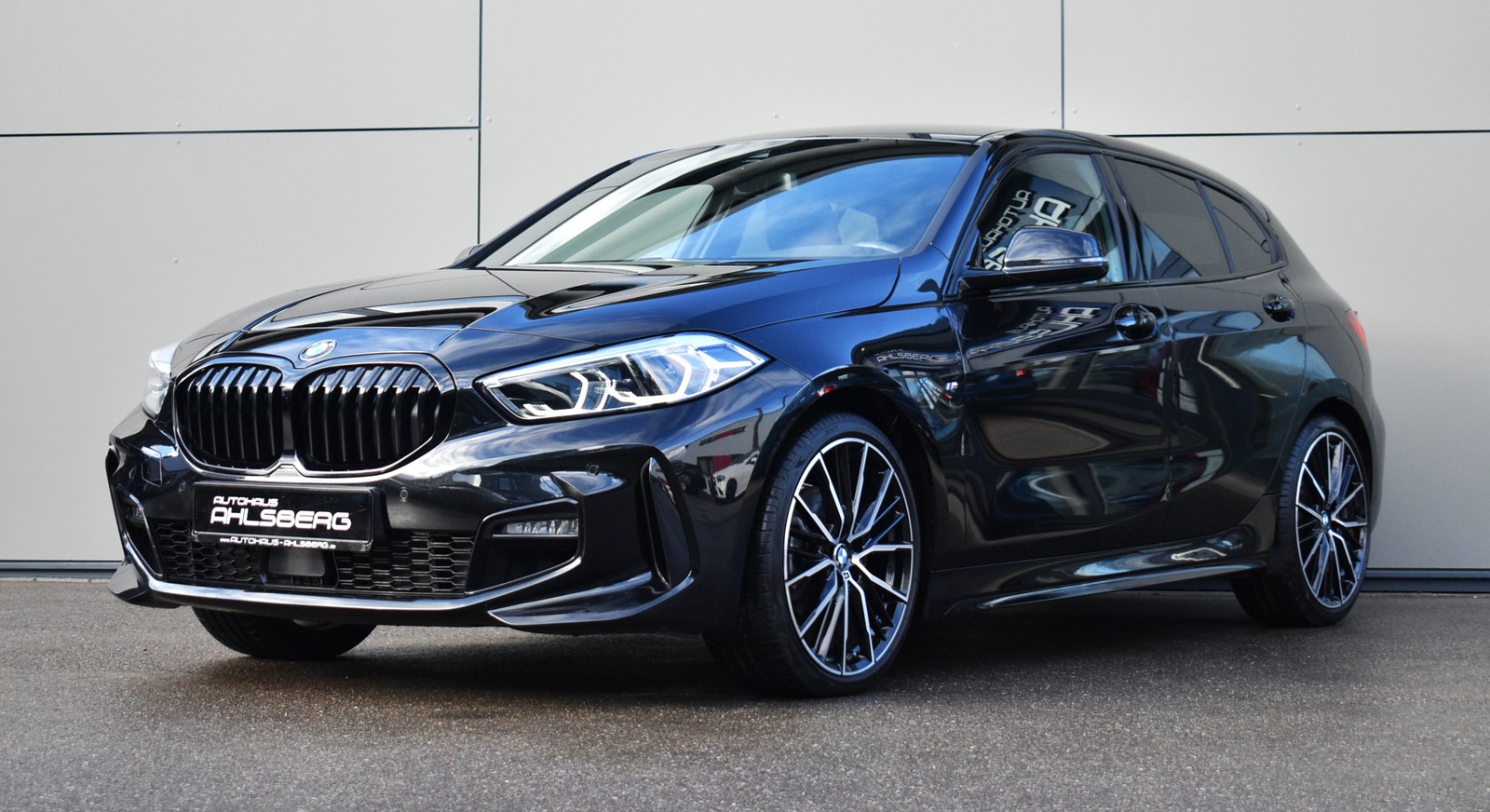 BMW 116i M Sport Shadow LIVE/LED/TEMPO./HIFI/DAB/NAVI