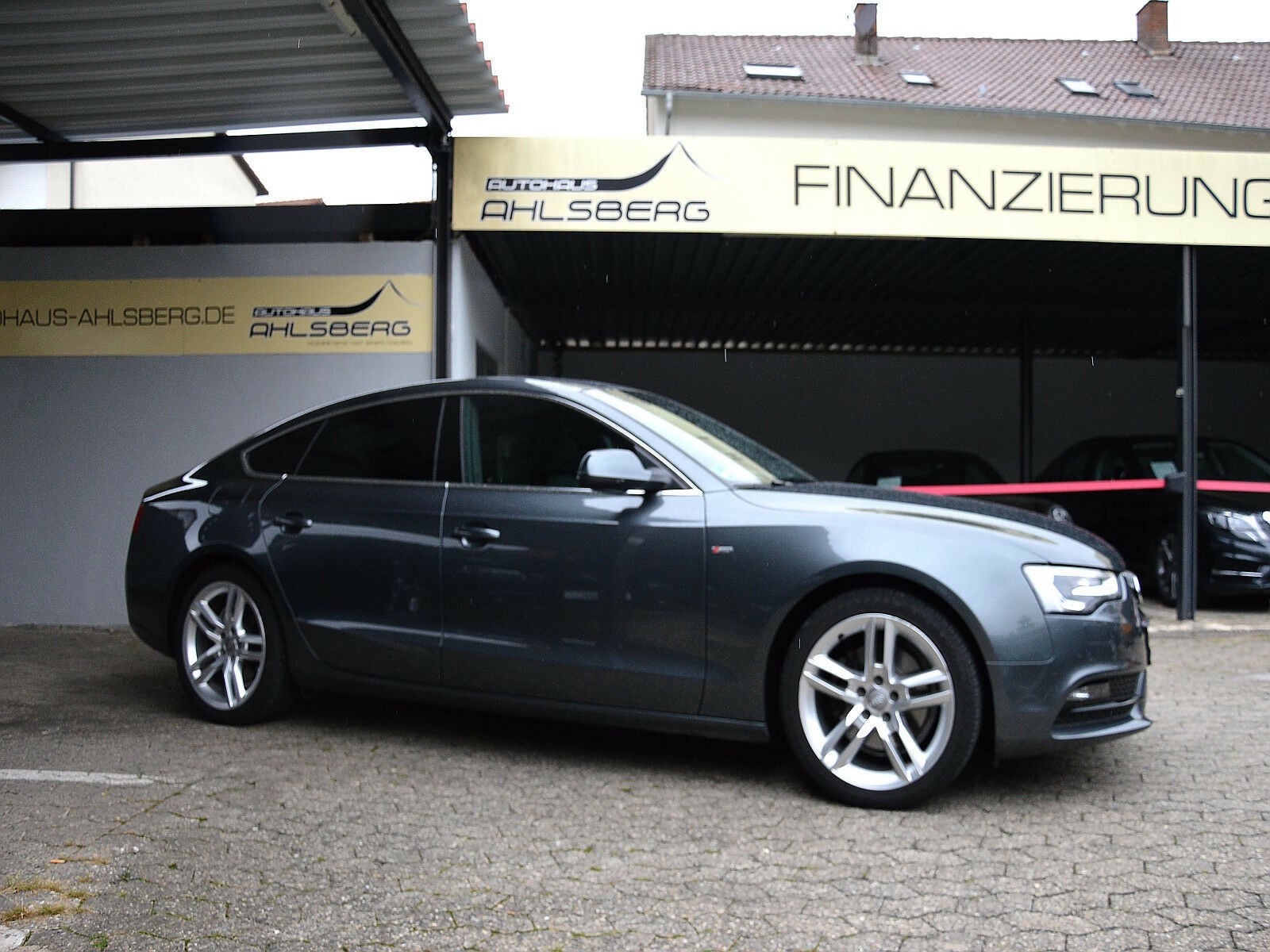 Audi A5 Sportback 2.0 TDI S-Line /GSD/Navi/Leder/Keyl