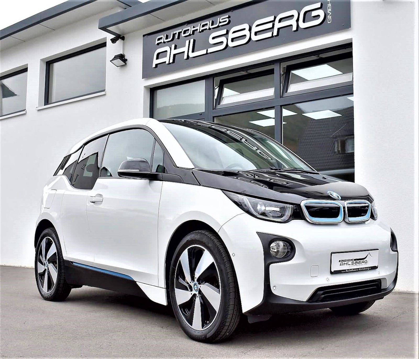 BMW i3 e Drive 60 Ah /LED/Navi/Kamera/SHZ/Schnell-Laden