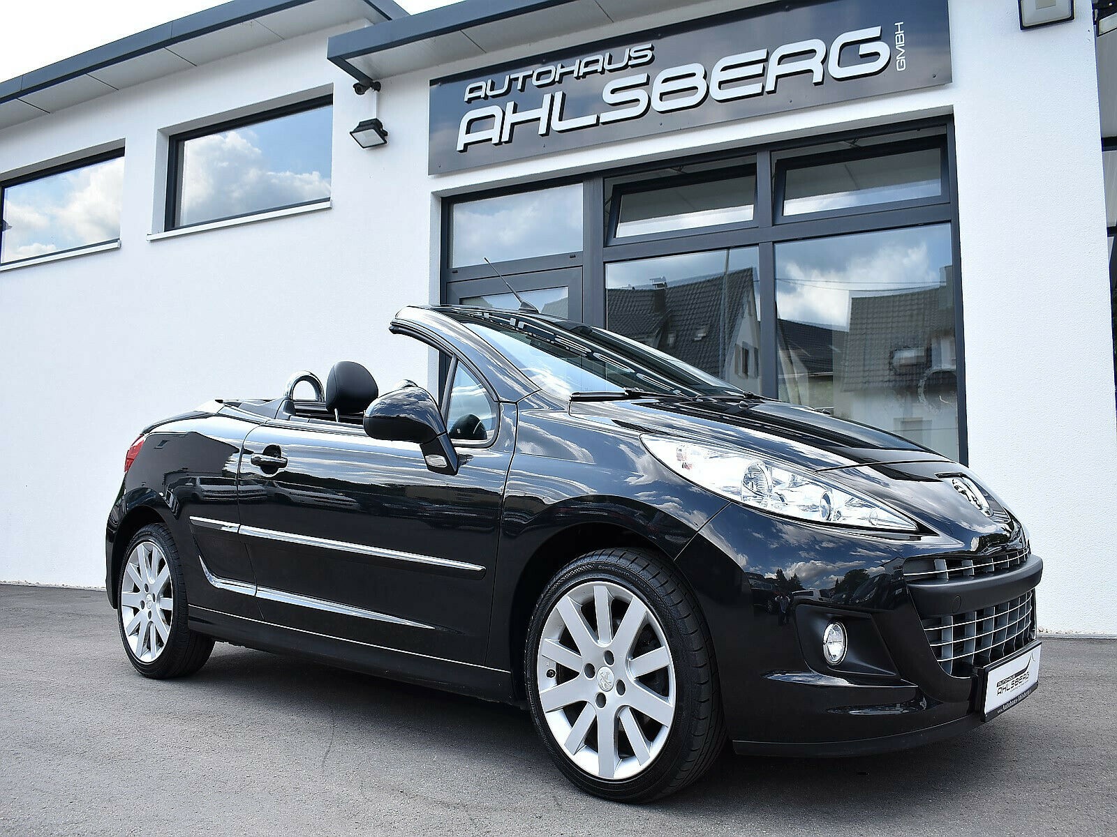 Peugeot 207 CC Roland Garros/Leder/SHZ/PDC/el. Verdeck