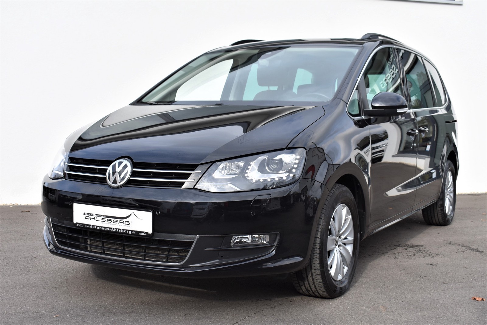 Volkswagen Sharan 2.0 TDI Comf.DSG Standheiz.7-Sitzer ACC Pano Bi Xenon