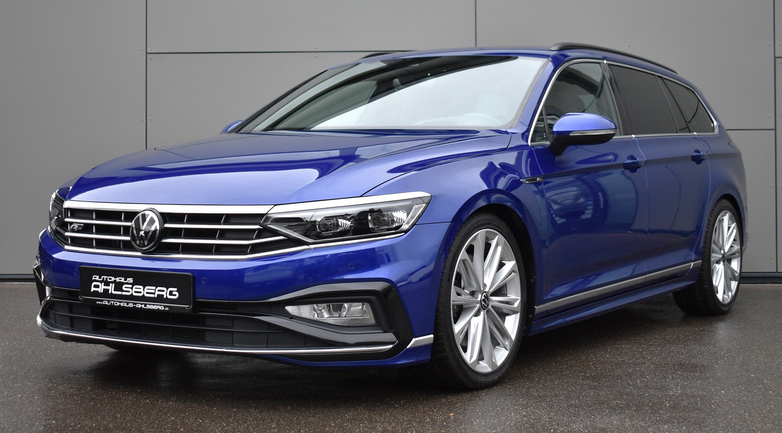 Volkswagen Passat R-LINE/BUSIN./ DIG.C/360°/ACC/MATRIX/H-K/MASSAGE