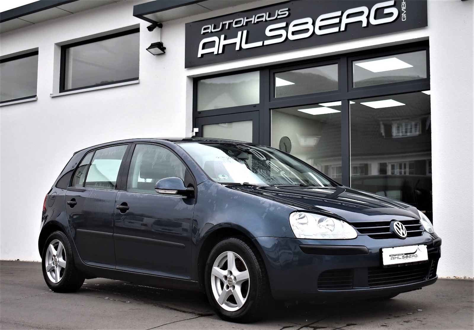 Volkswagen Golf V Trendline /Klima/TÜV 03.2021/8 fach bereift
