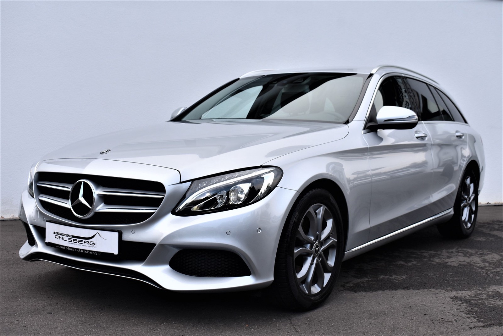 Mercedes-Benz C 220 T BlueTEC / d LED/Navi/PDC/1.Hand