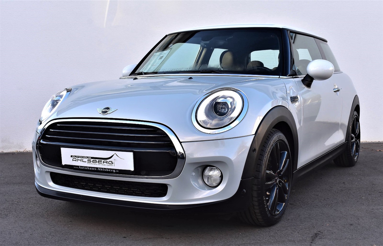 MINI Cooper 1.5 Steptronic Leder/Navi/Keyless/PDC/LED