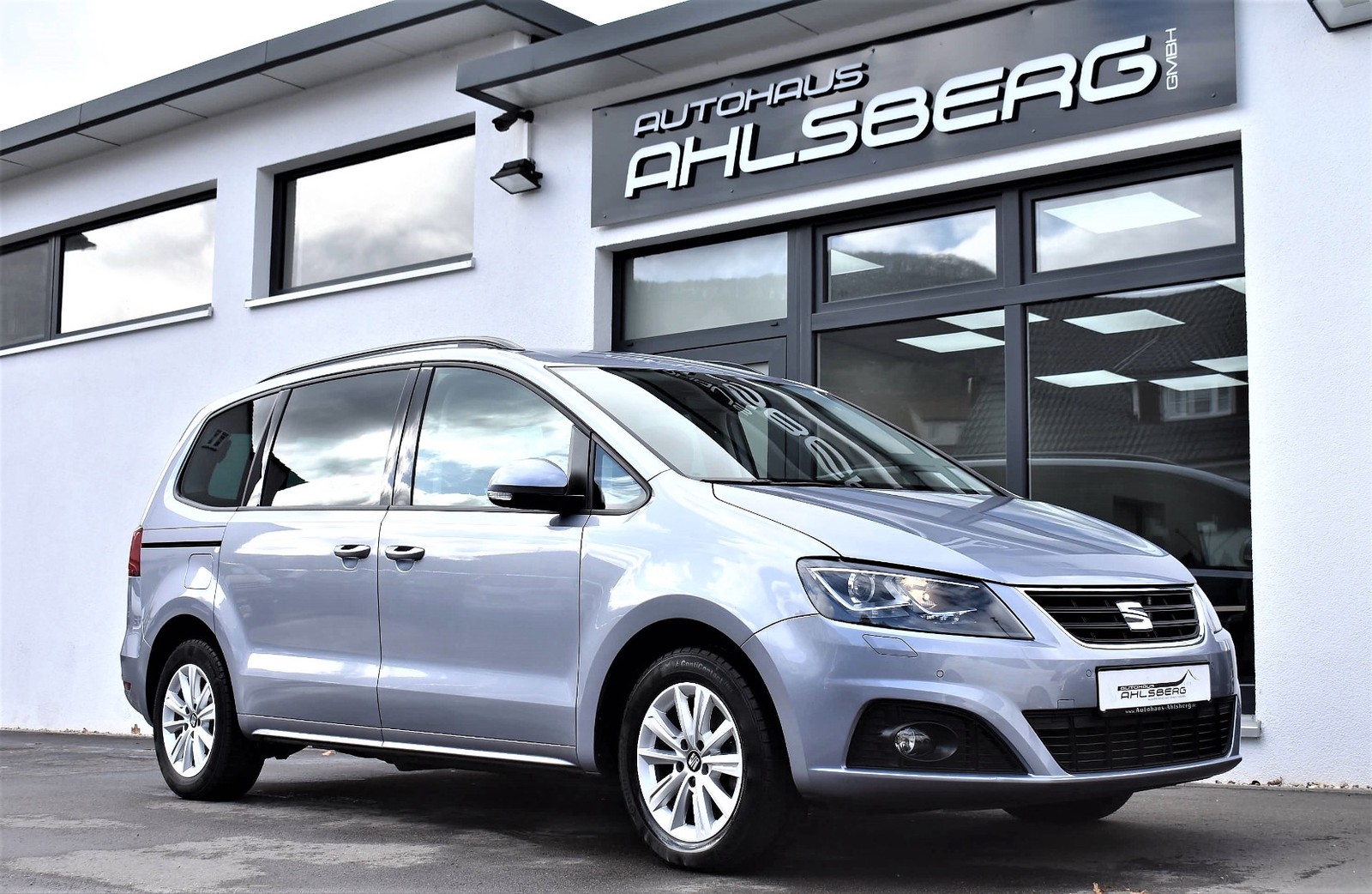 Seat Alhambra Style 1,4 TSI Bi.Xenon 7-Sitzer AHK Navi R.Kamera