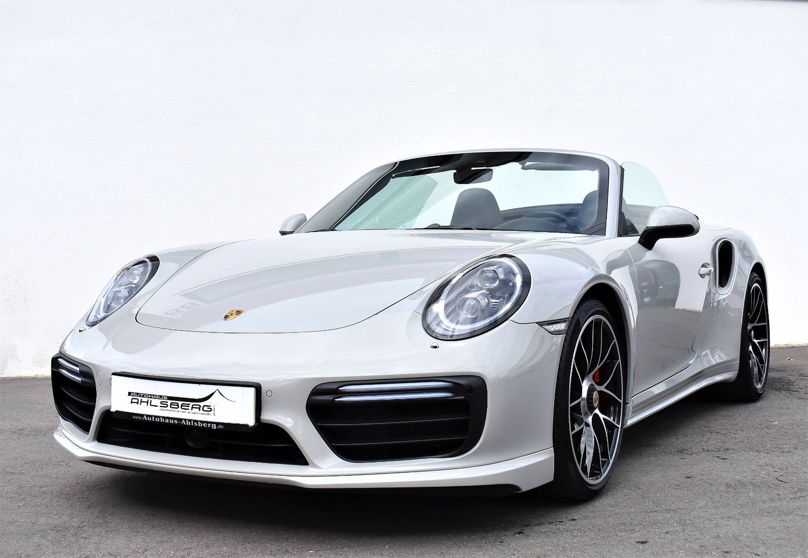 Porsche 911 Turbo Cabriolet Kreide 18 Wege DAB ACC LED PDLS PLUS