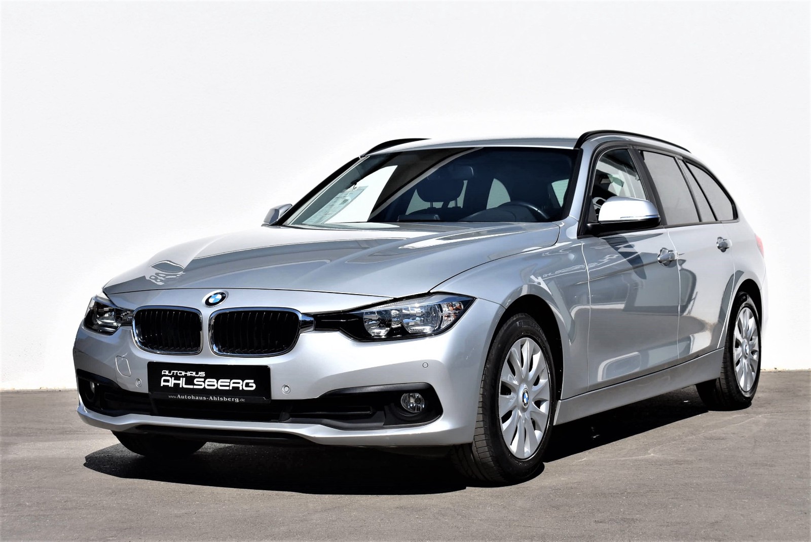 BMW 318d DPF Aut. /NAVI/KLIMA/PDC/SHZ