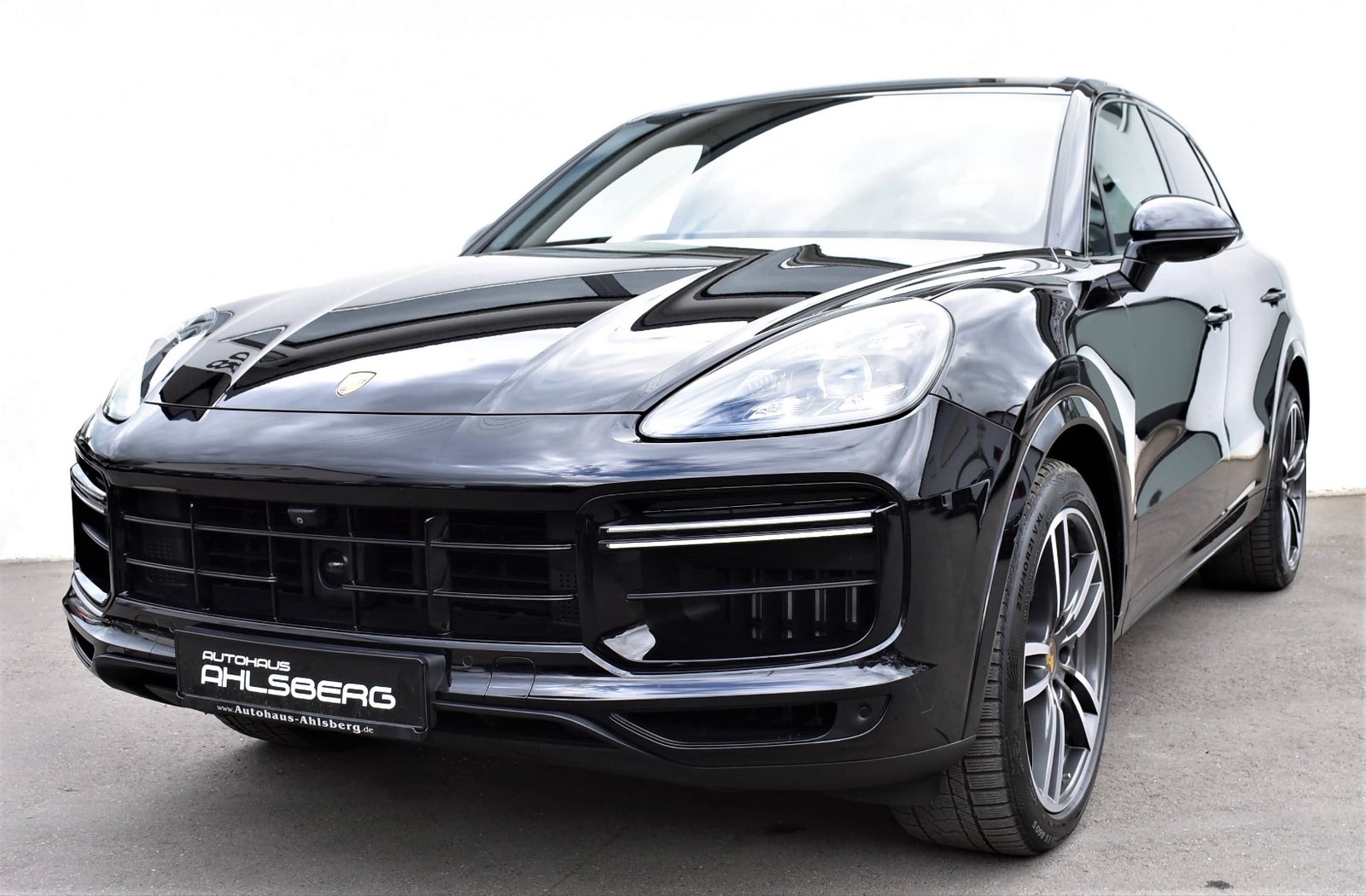 Porsche Cayenne Turbo Matrix/Kamera/Abstandstemp./PCM/ 21Zo Panorama Soft-Close Chrono