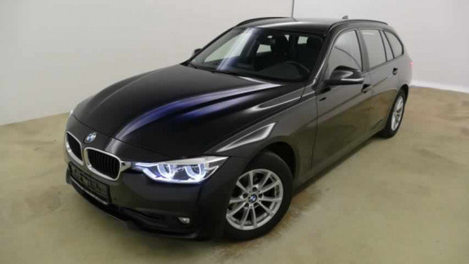 BMW 318d DPF Touring Aut. LED-Scheinwerfer PDC Navi