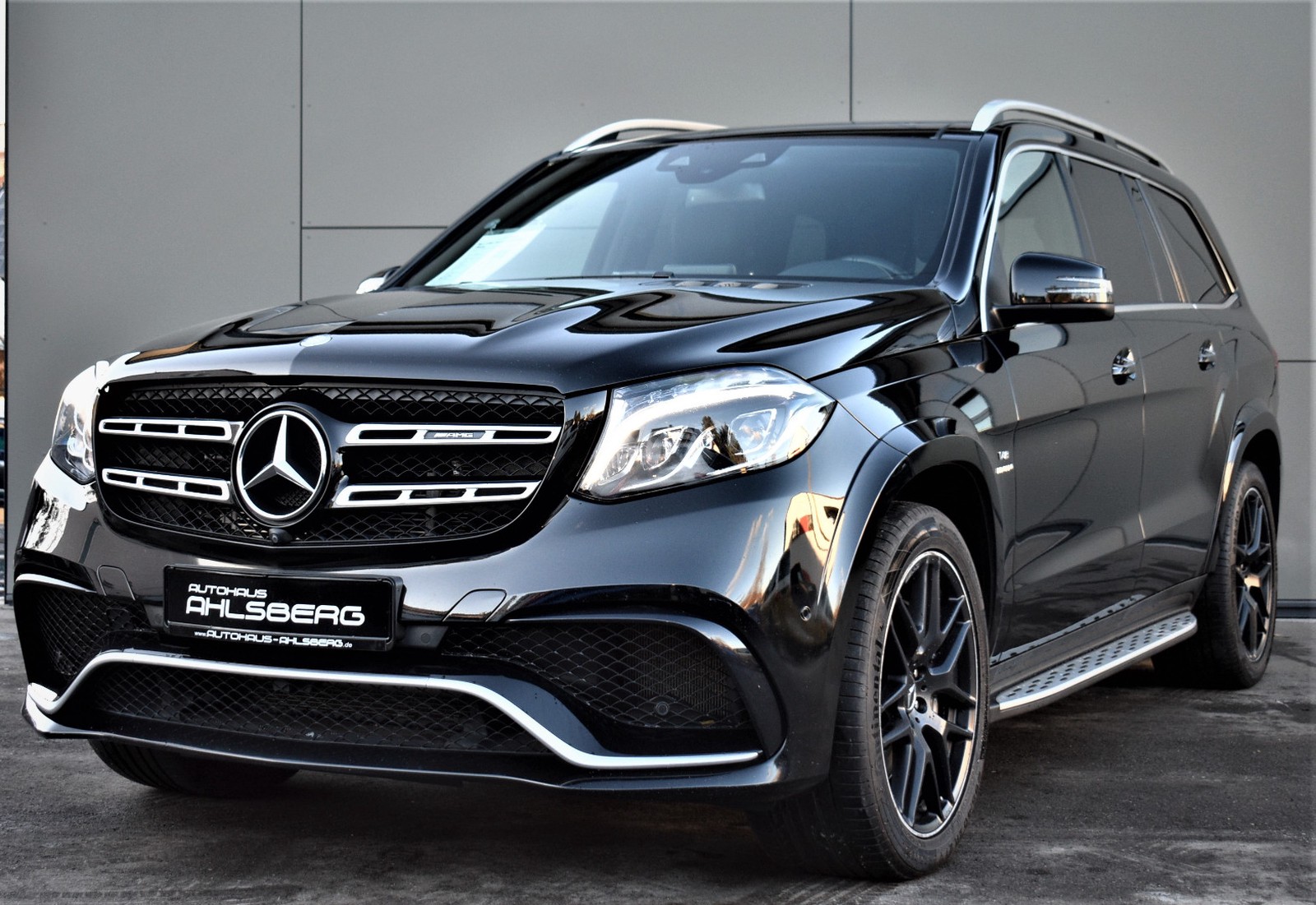 Mercedes-Benz GLS 63 AMG 4Matic /NAVI/LEDER/LED/AHK/PANO/360°Kamera/7-SITZER