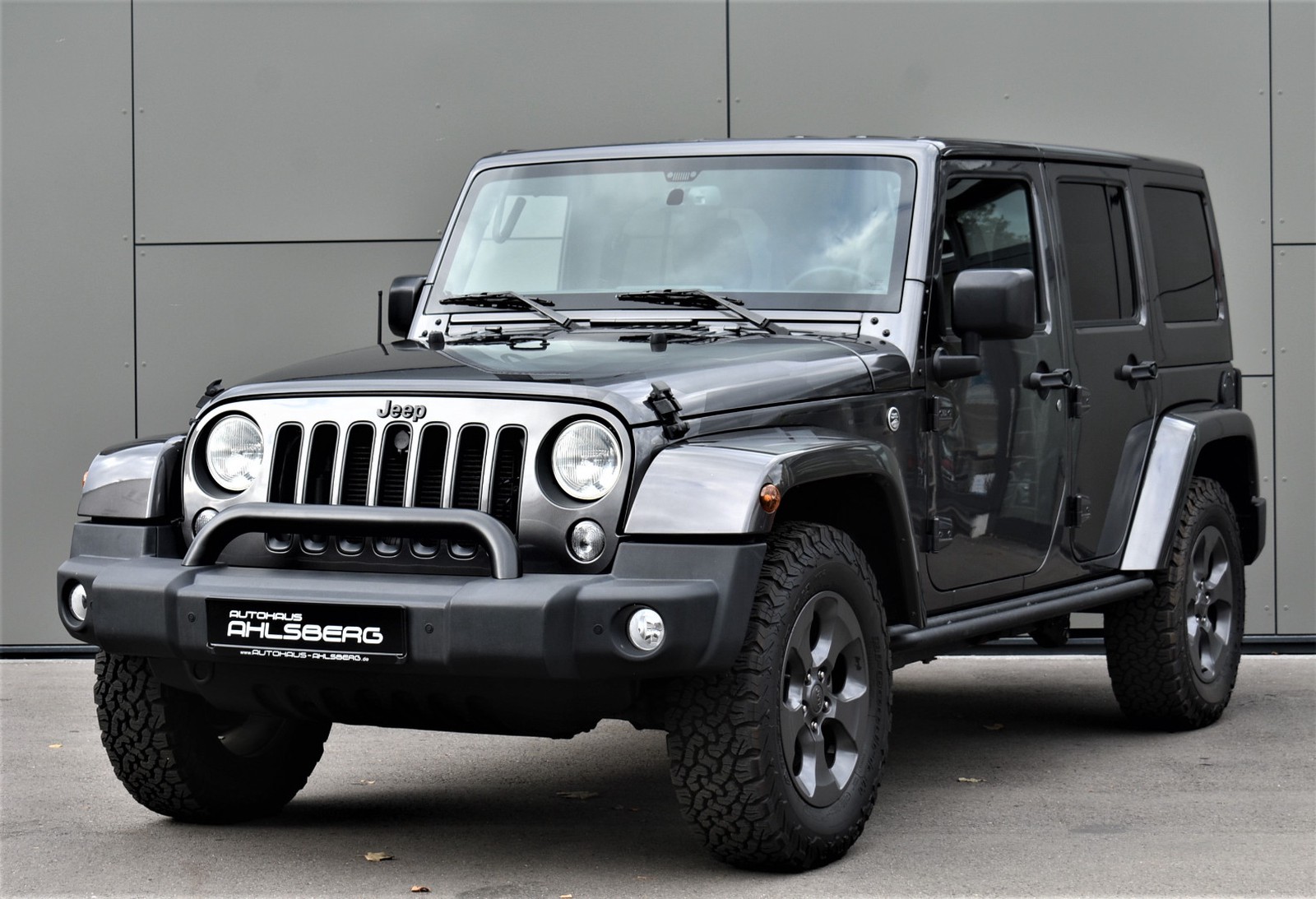 Jeep Wrangler Unlimited Mud-Terrain Leder Navi Sportauspuff