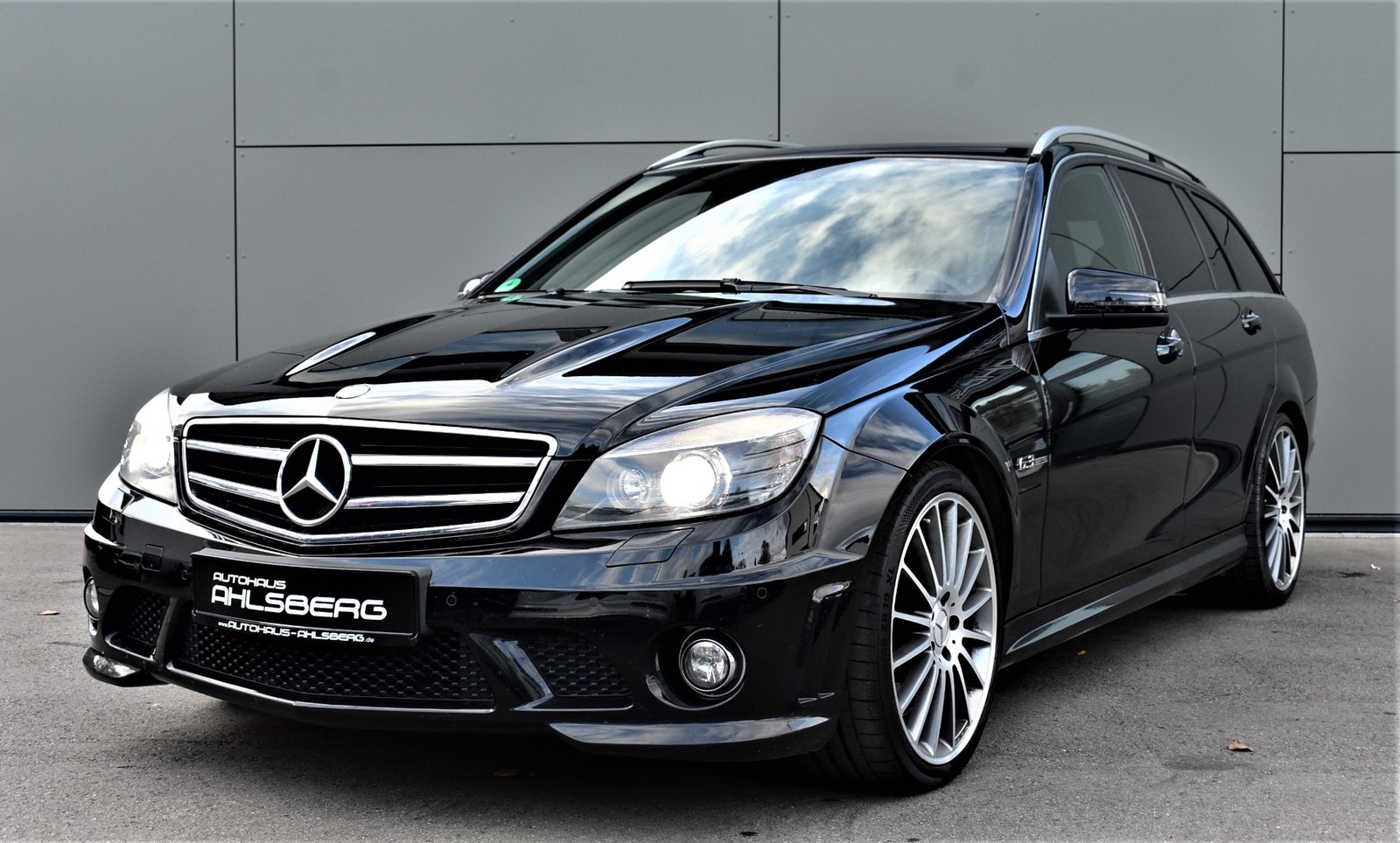 Mercedes-Benz C 63 AMG T 7G-TRONIC Performance Plus SPORT EDITION /Schiebedach/Harman-Kardon