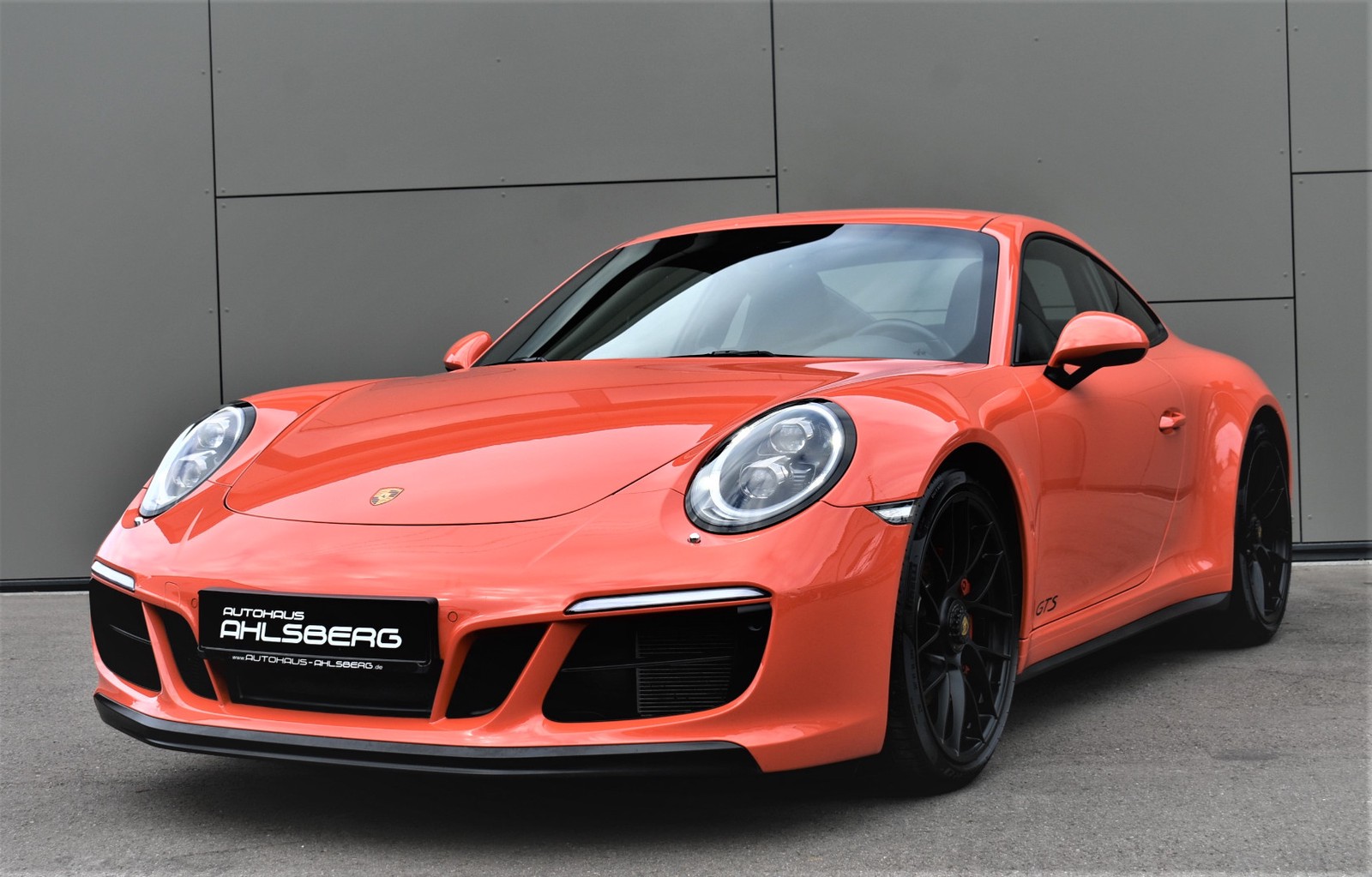 Porsche 911 Carrera 4 GTS Approved 10/21 Schiebed.PDCC 18 Wege Lavaor.
